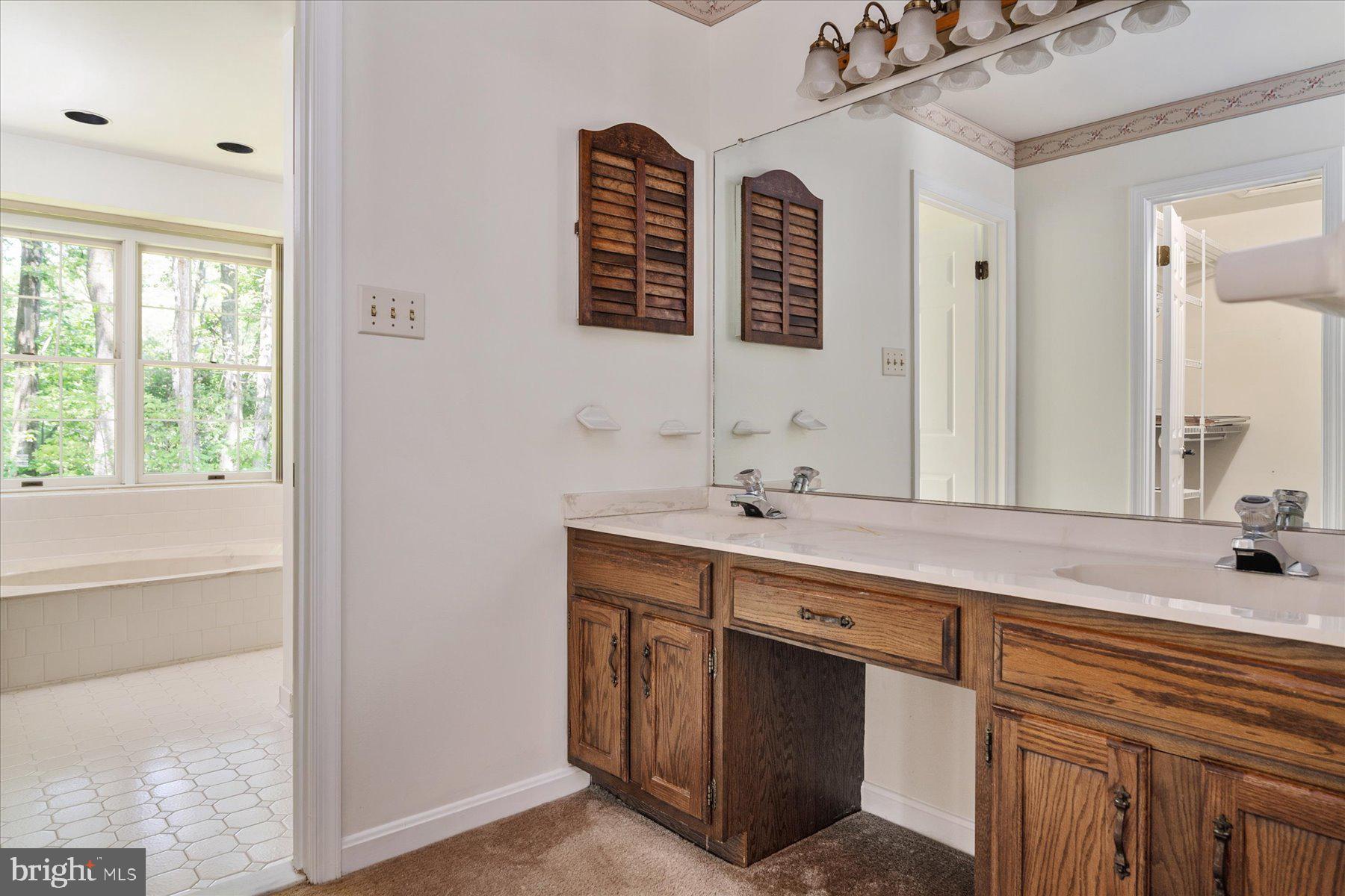 SHIPLEYS CHOICE - Residential