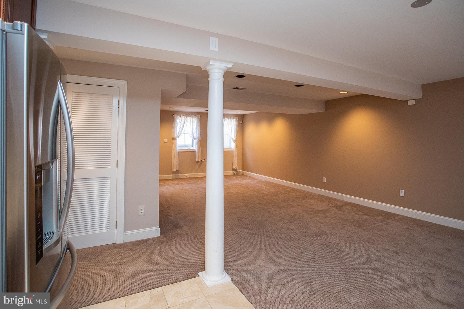 LEE HEIGHTS - Residential Lease