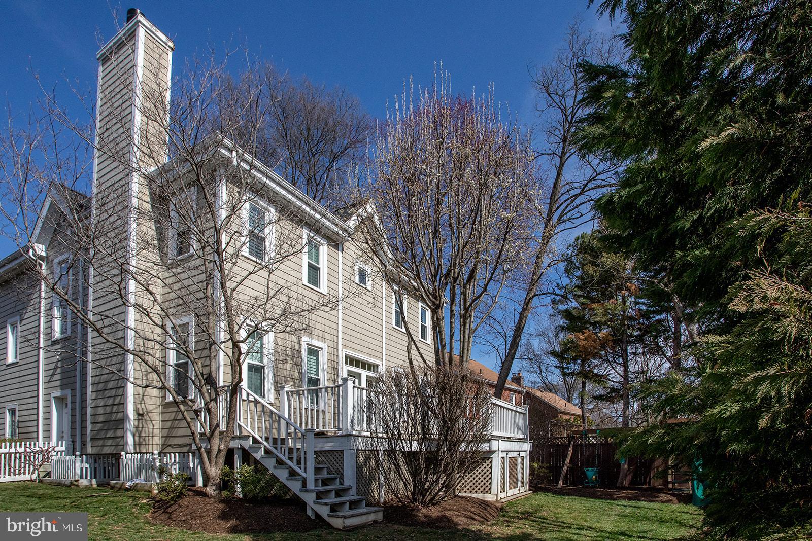 LEE HEIGHTS - Residential Lease
