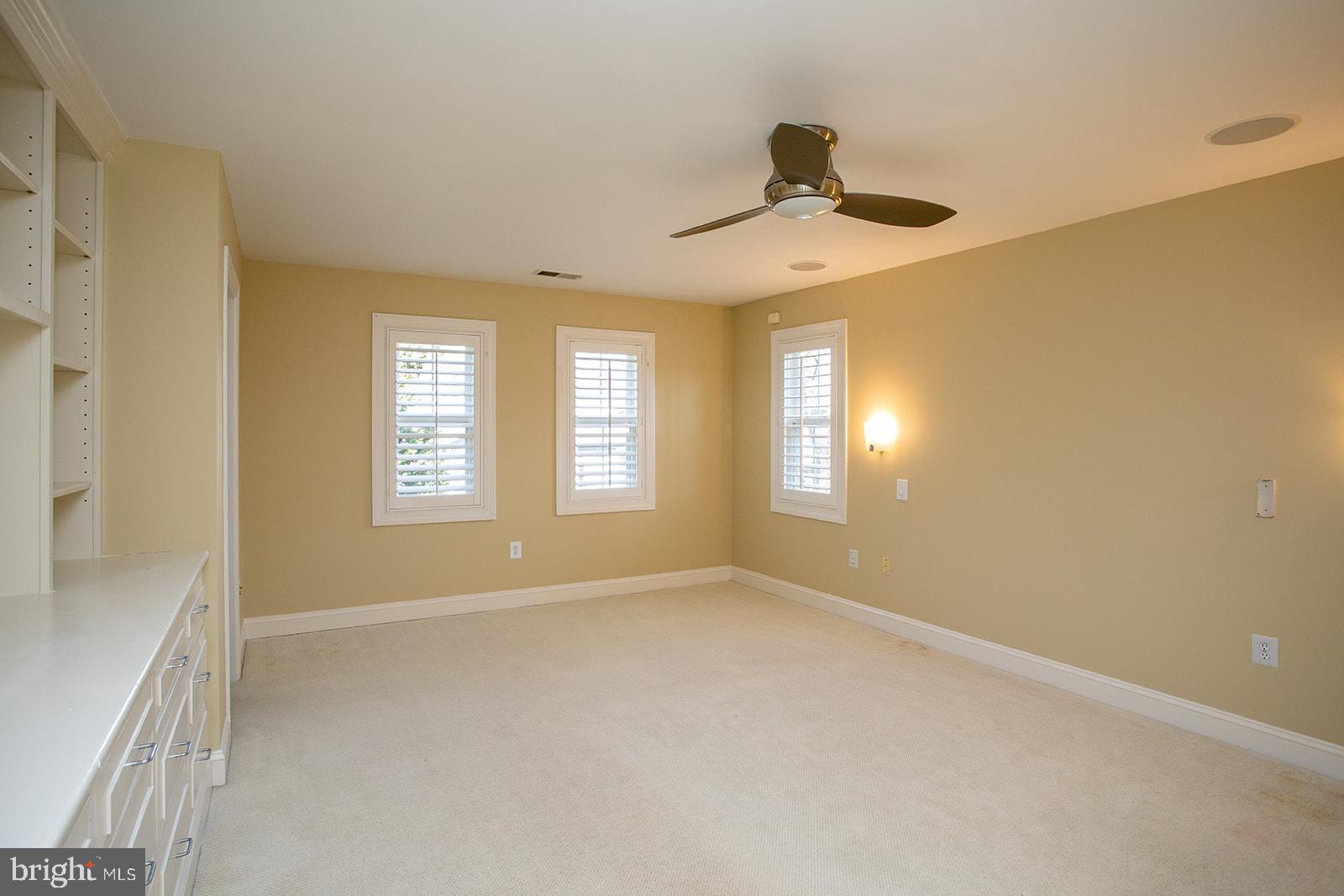 LEE HEIGHTS - Residential Lease