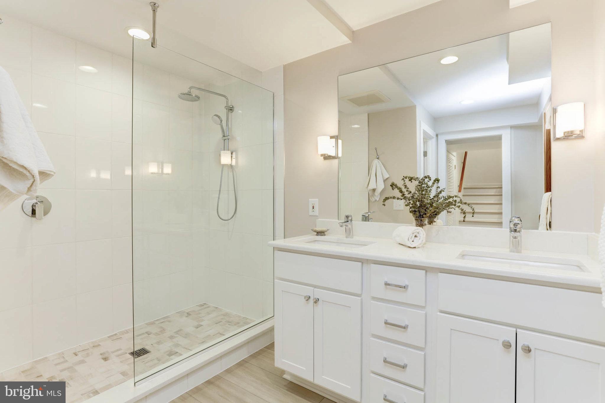 BAY RIDGE - Residential