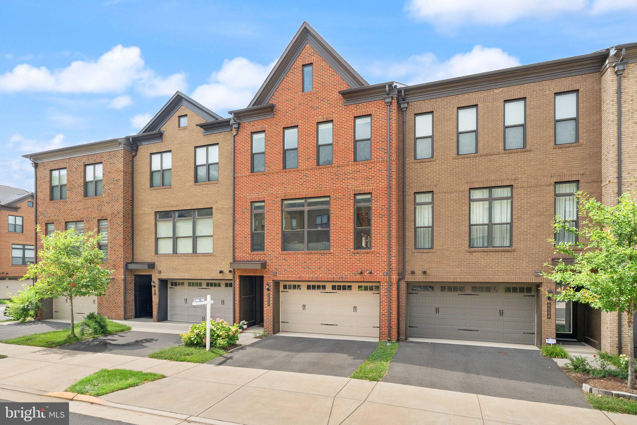 4550 PLATEAU DRIVE
