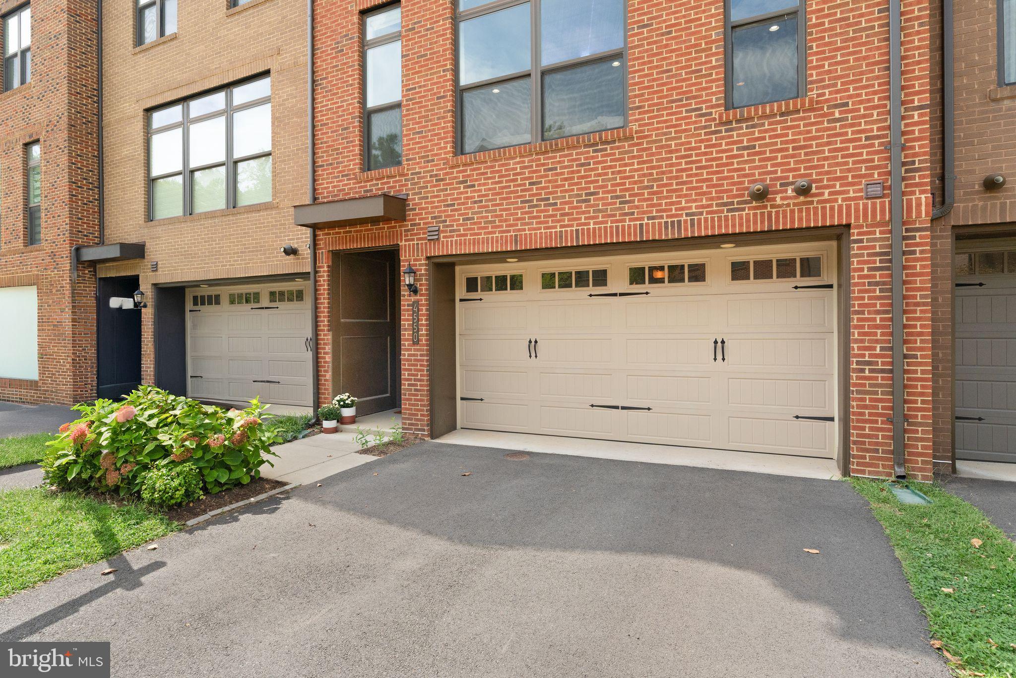 4550 PLATEAU DRIVE