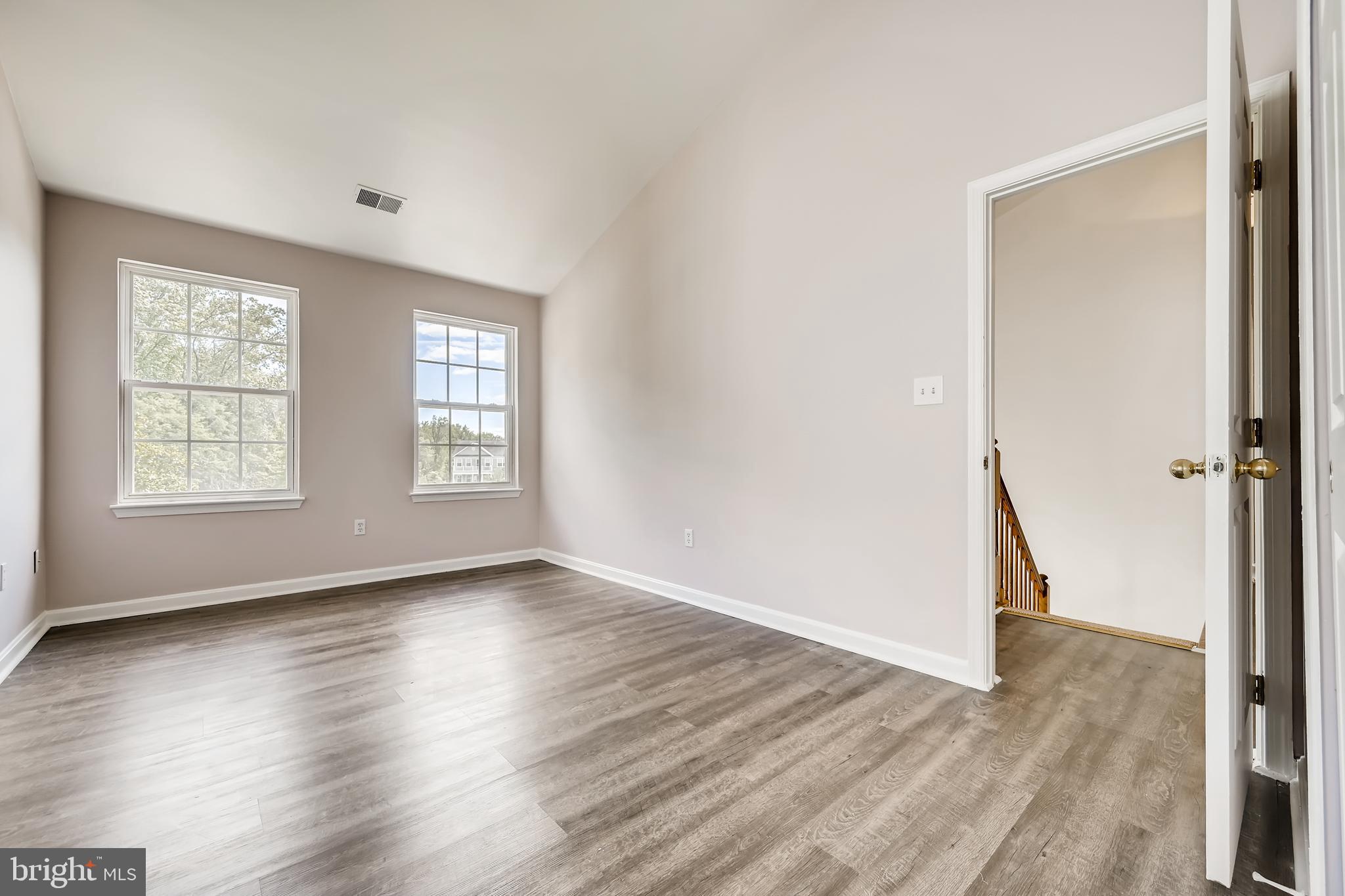 HOPEWELL POINTE - Residential