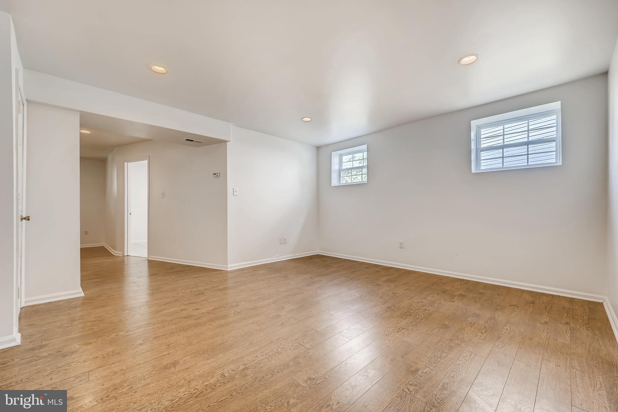 HOPEWELL POINTE - Residential