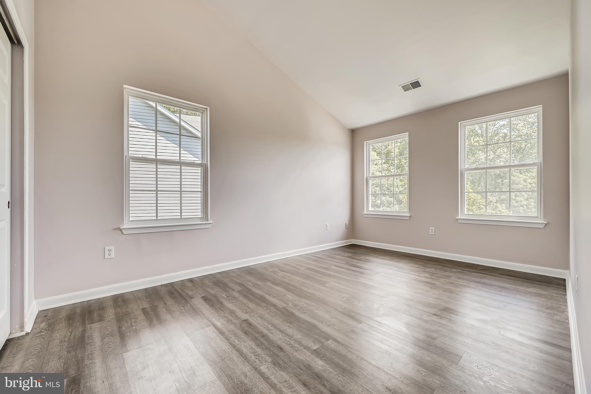 HOPEWELL POINTE - Residential