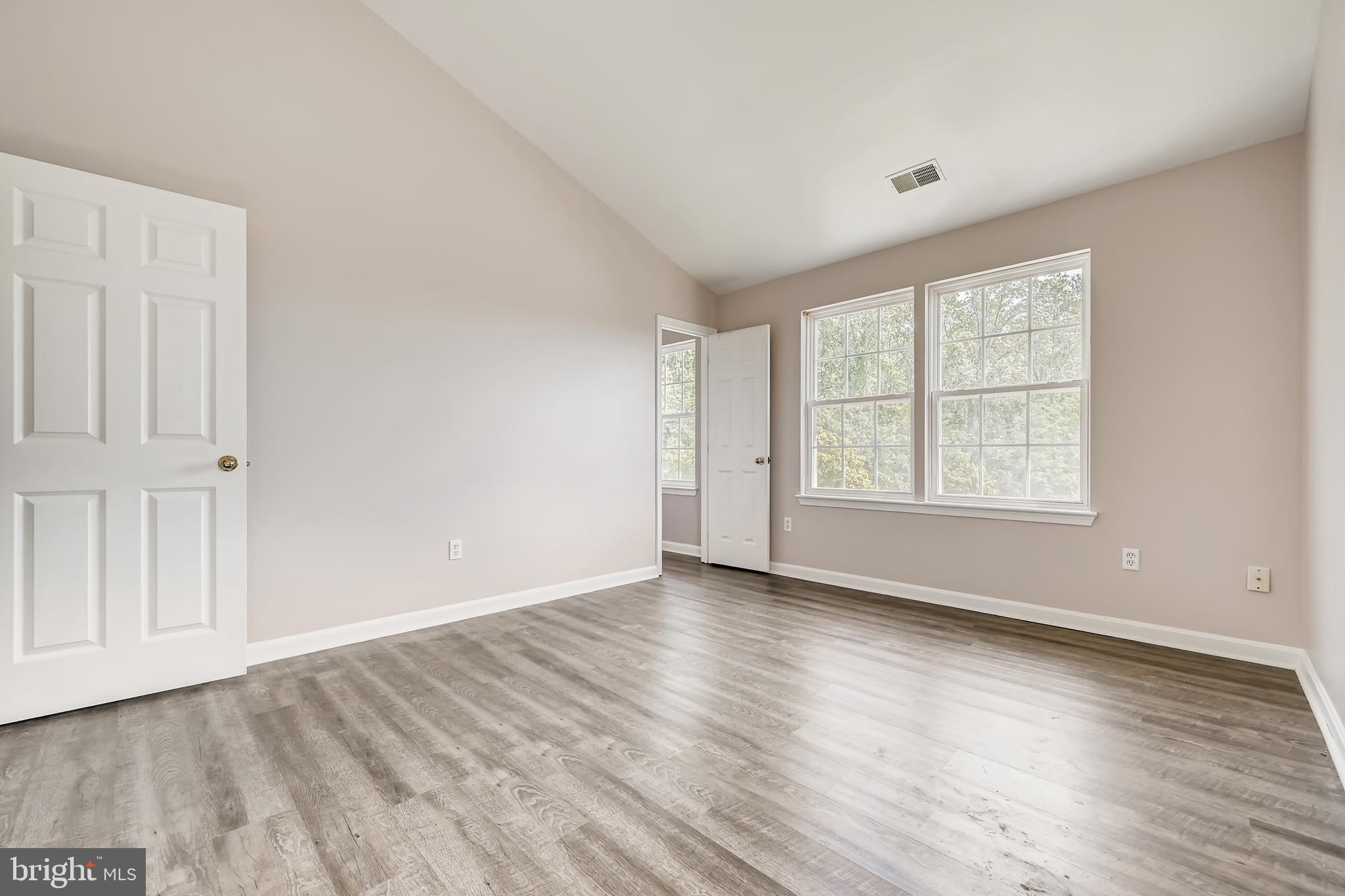 HOPEWELL POINTE - Residential