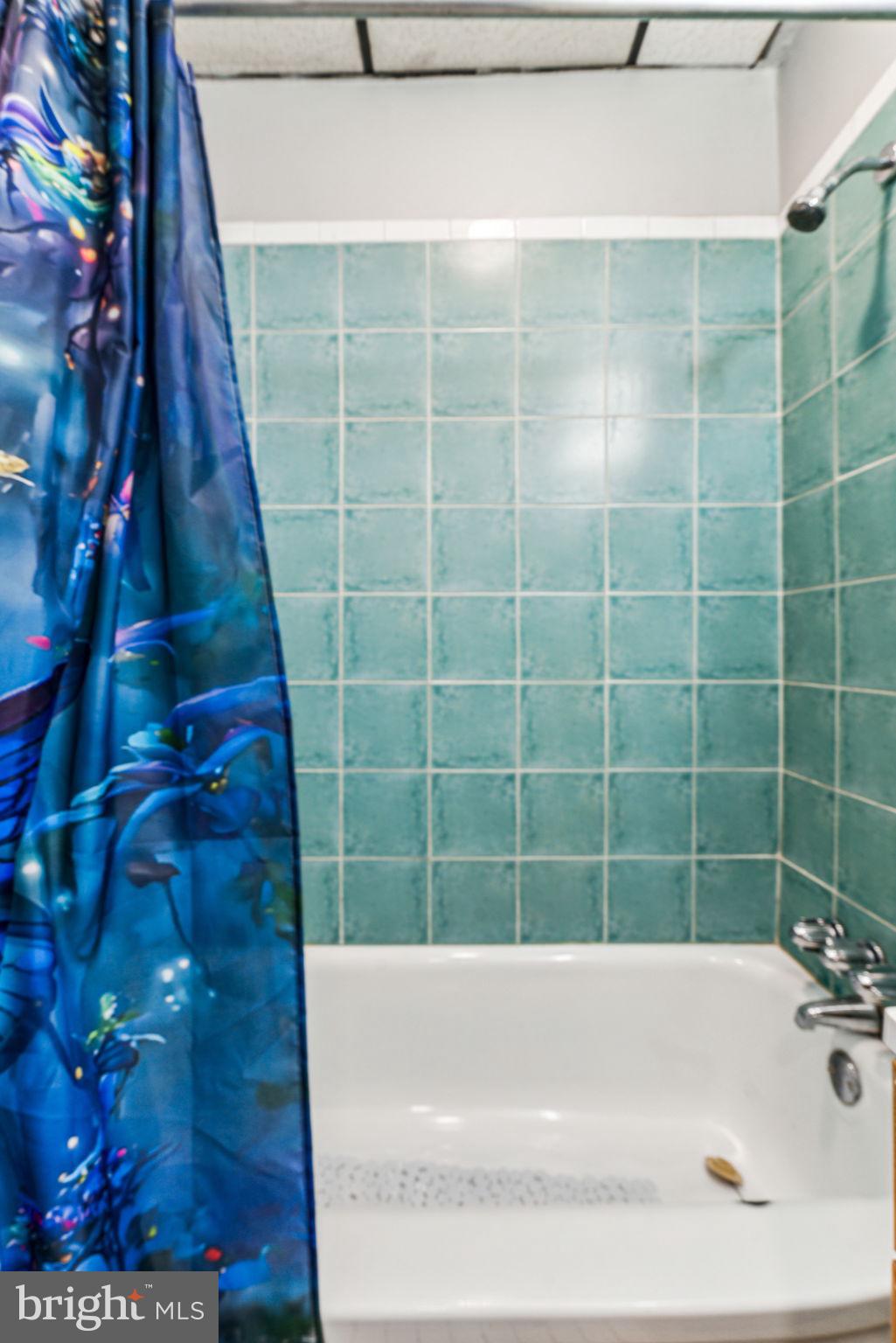 TEMPLE UNIVERSITY - Residential Income