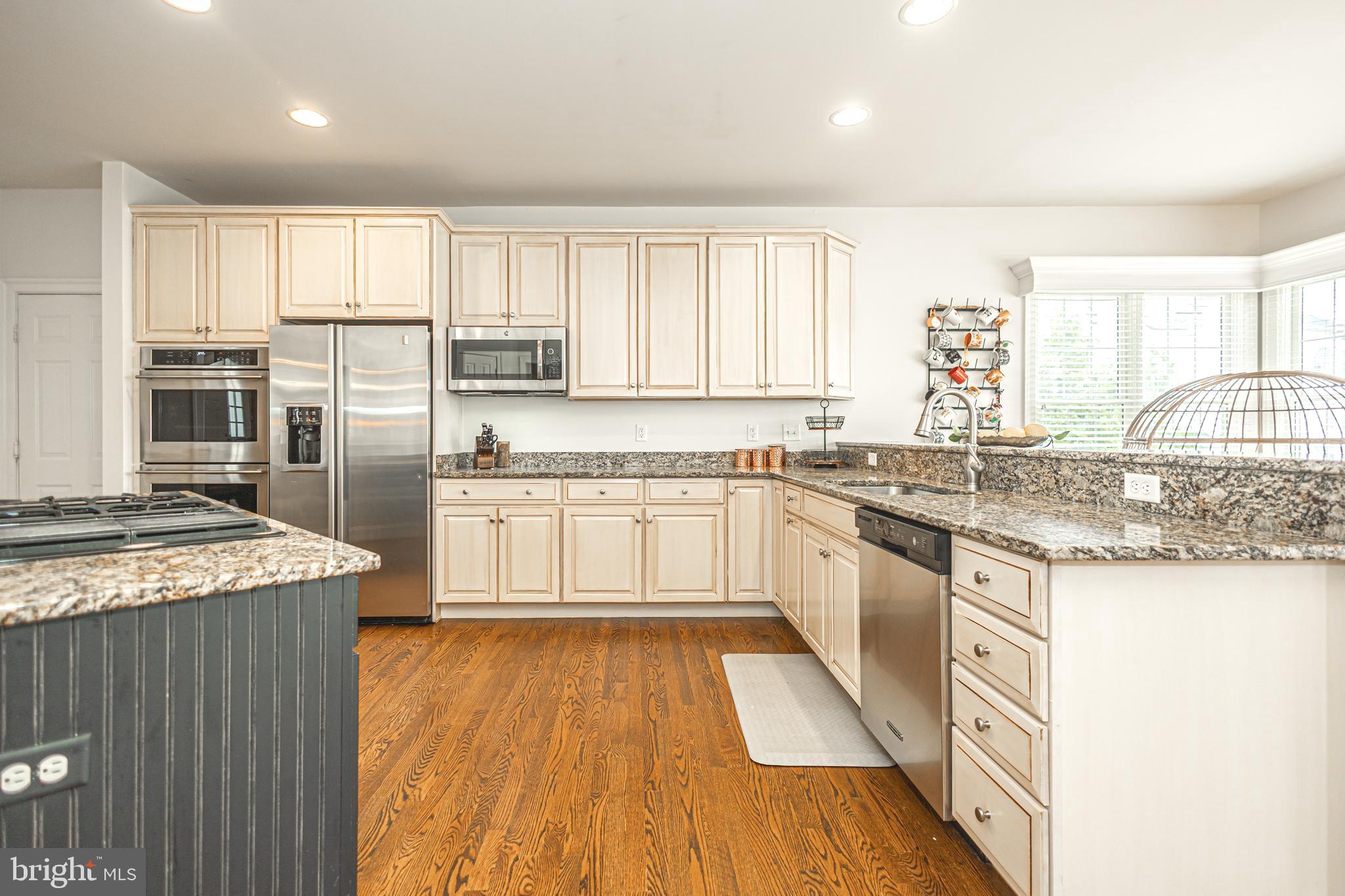 LEDERACH GOLF FAIRWY - Residential