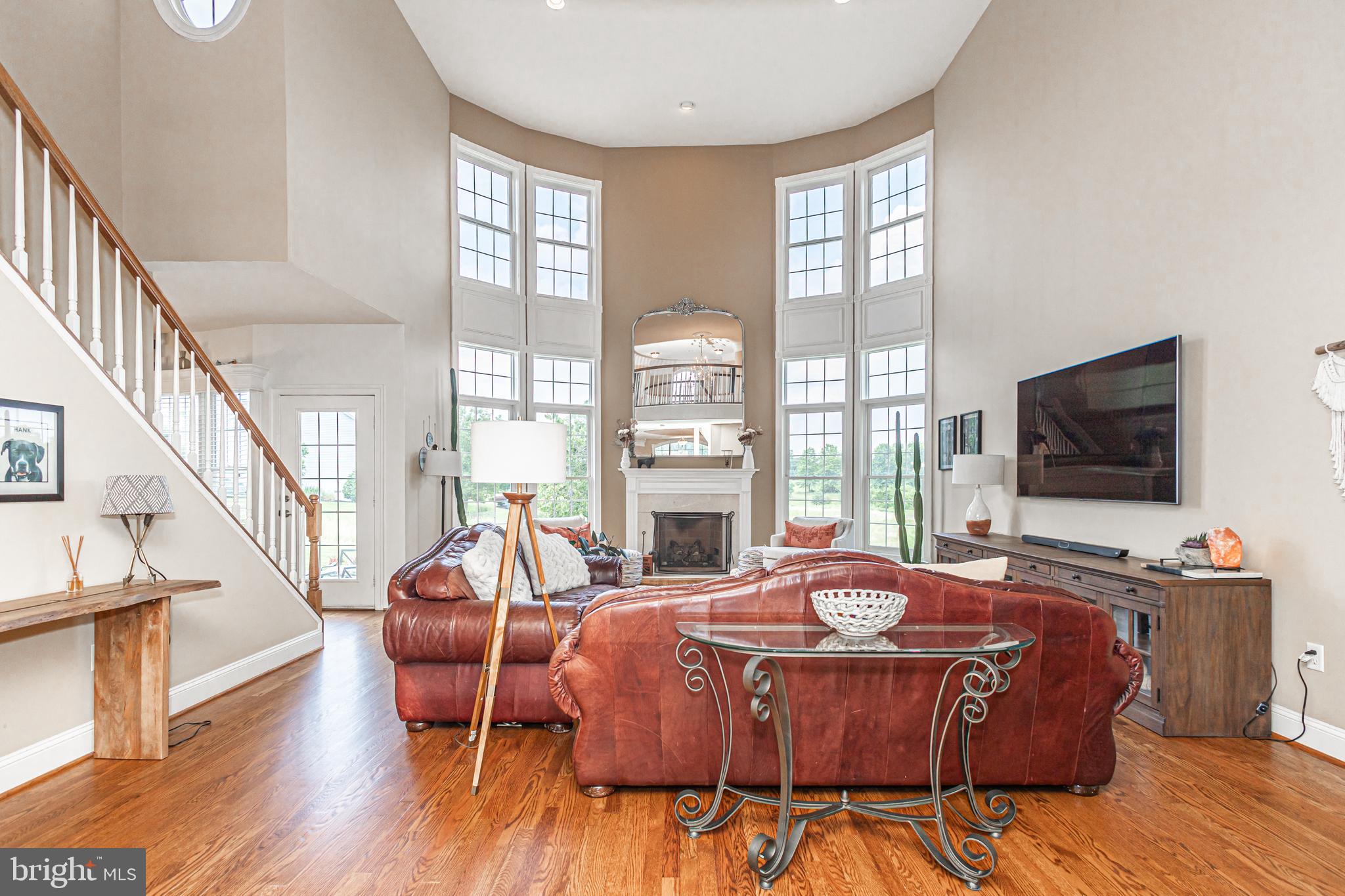405 HOFFMAN ROAD