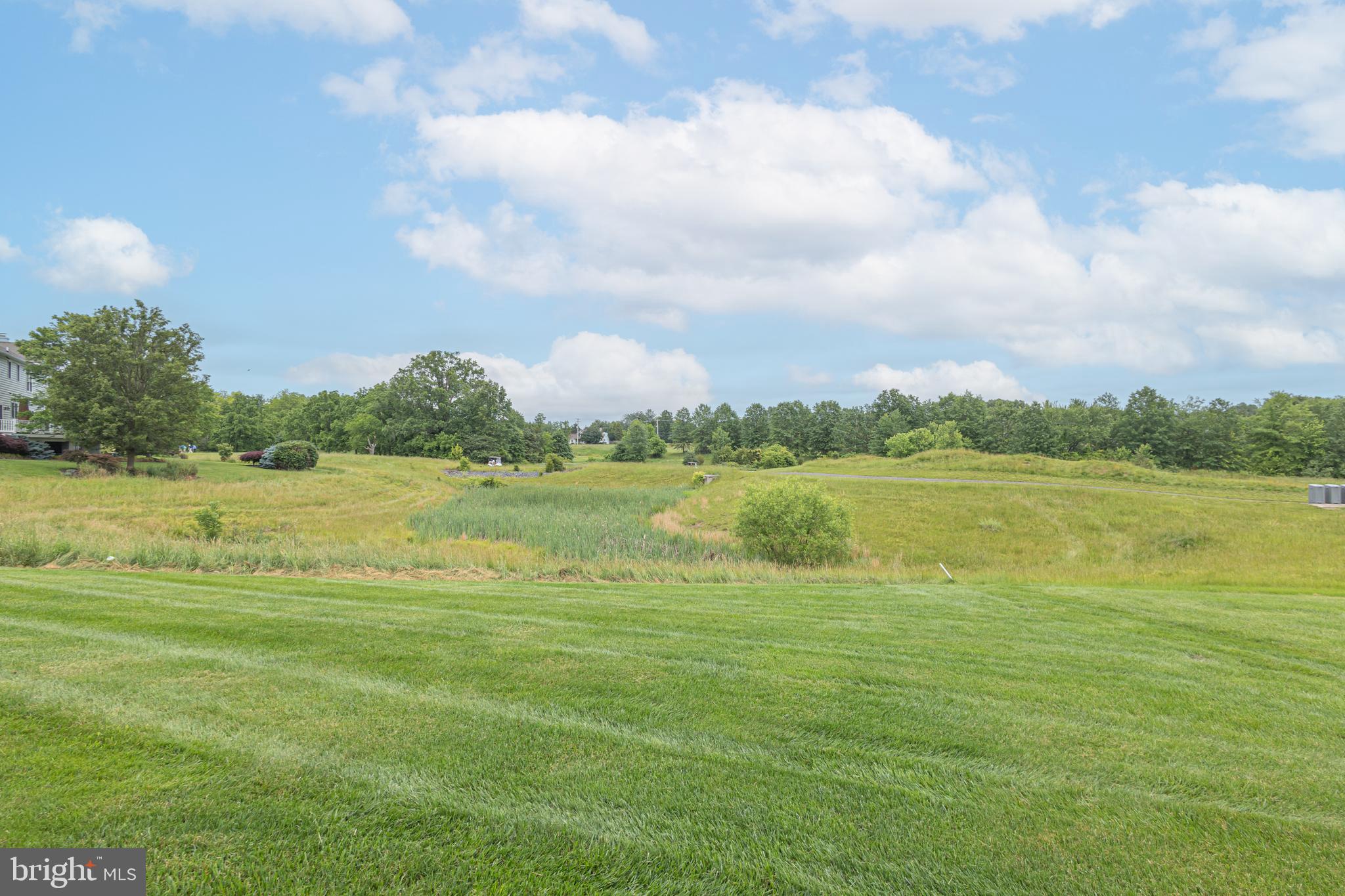 LEDERACH GOLF FAIRWY - Residential