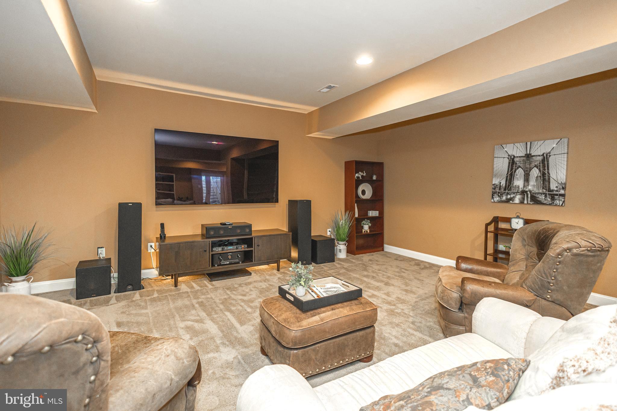 LEDERACH GOLF FAIRWY - Residential