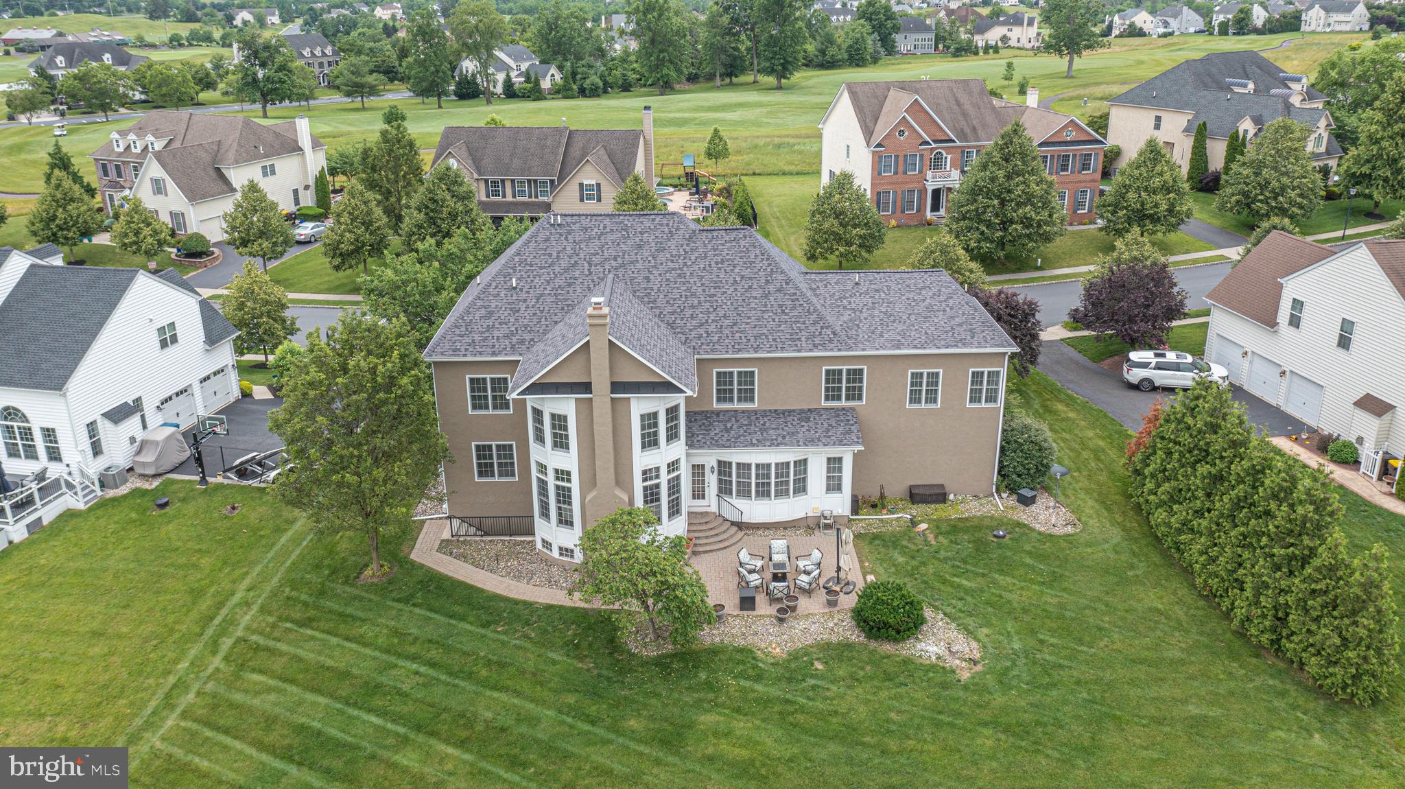 LEDERACH GOLF FAIRWY - Residential