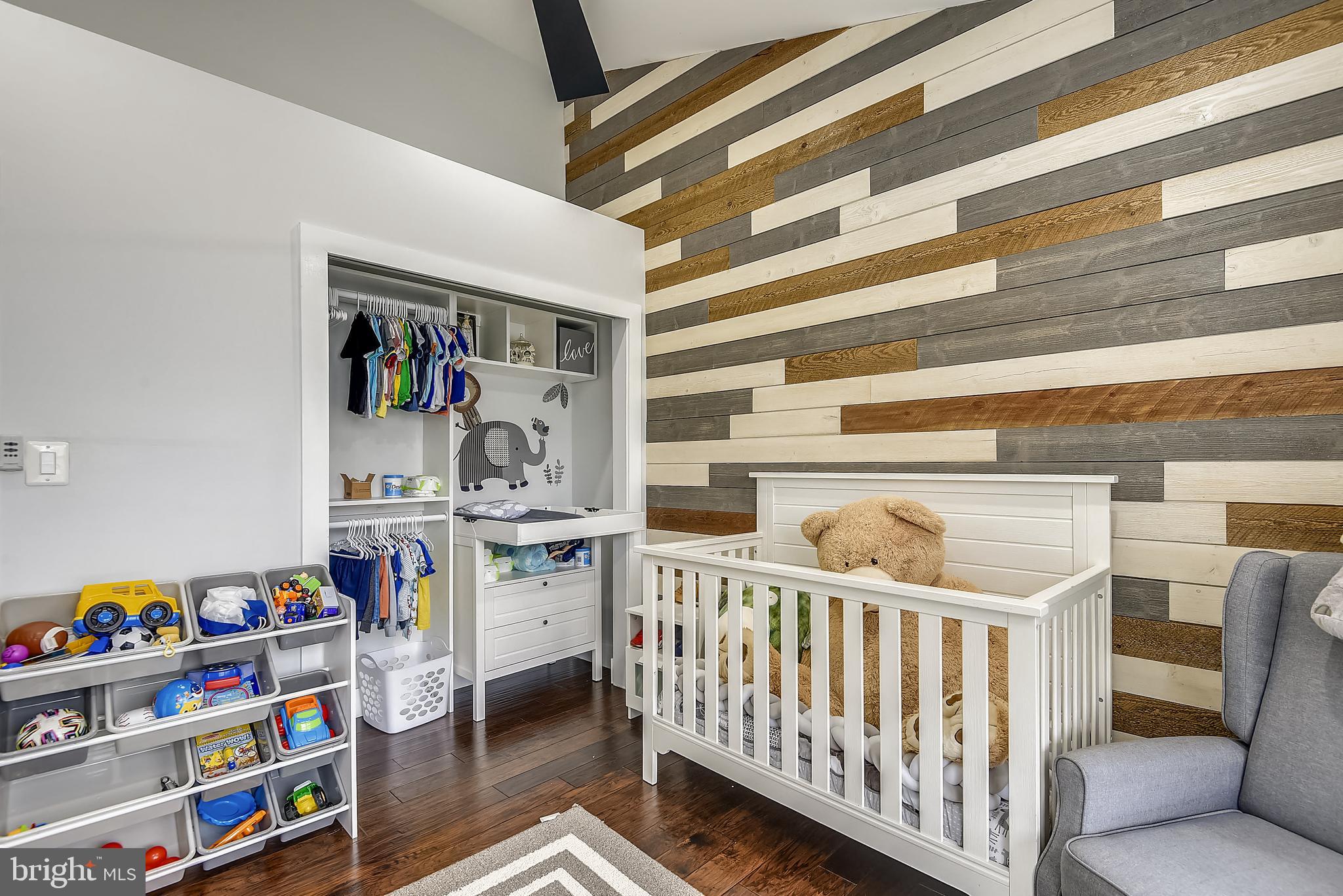 POTOMAC STATION - Residential