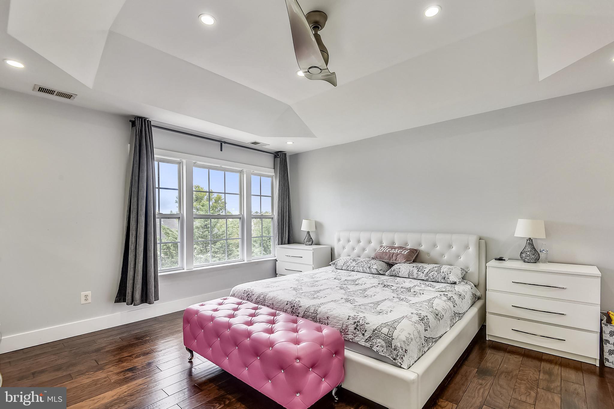 POTOMAC STATION - Residential