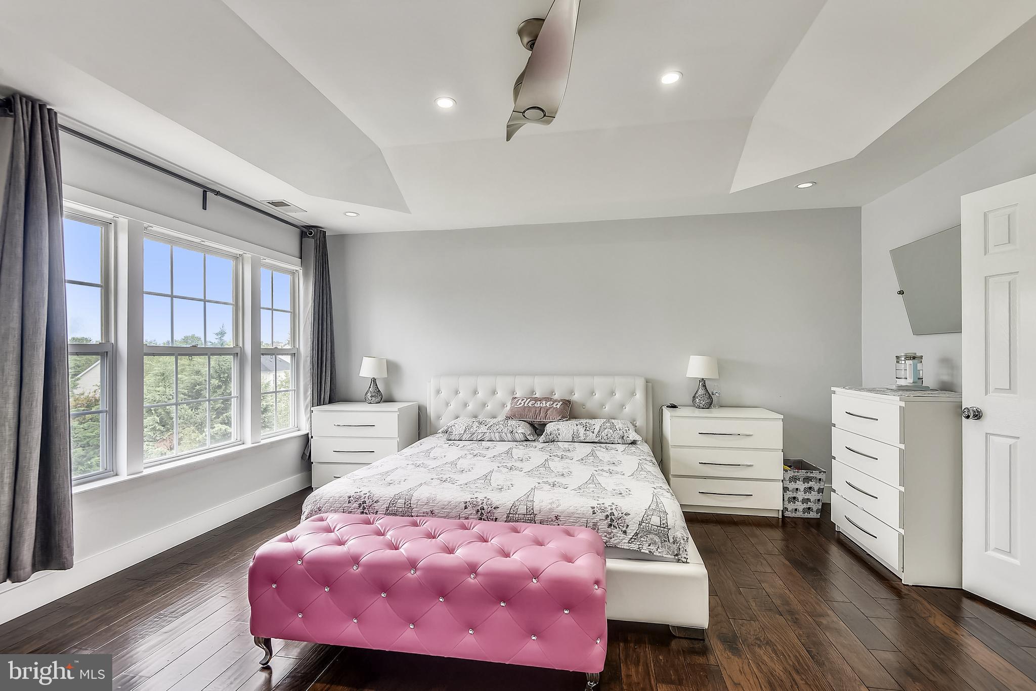 POTOMAC STATION - Residential