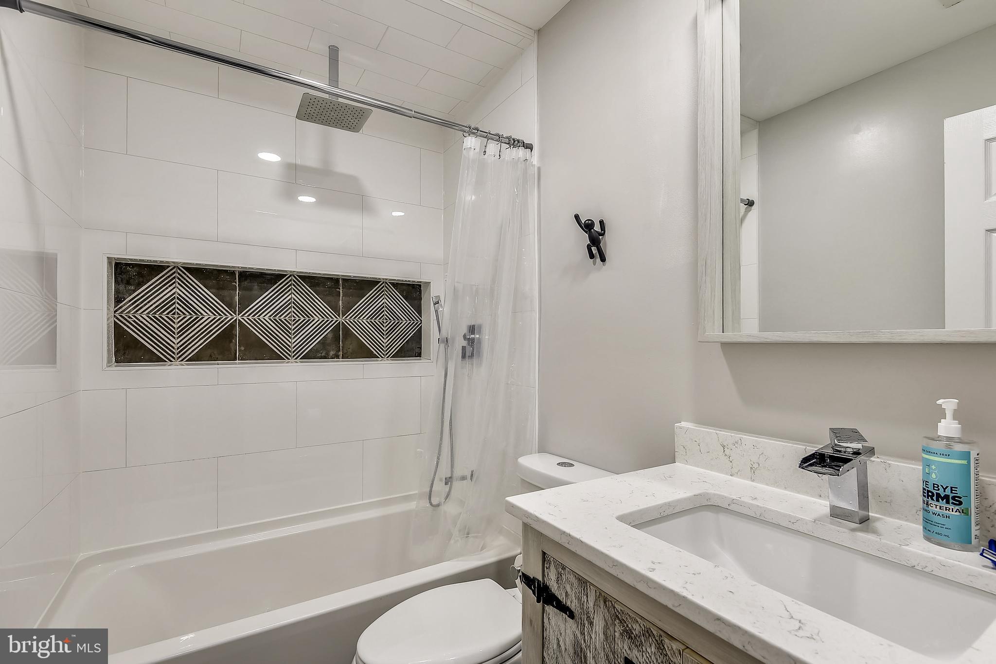 POTOMAC STATION - Residential