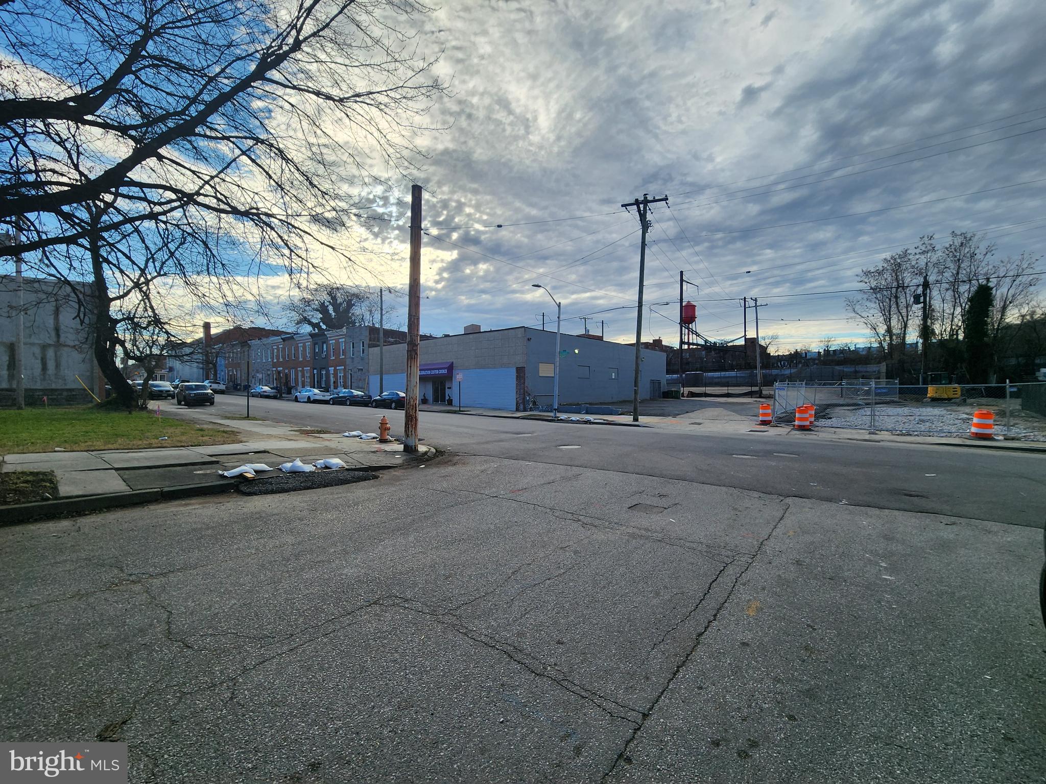 MIDTOWN EDMONDSON - Residential