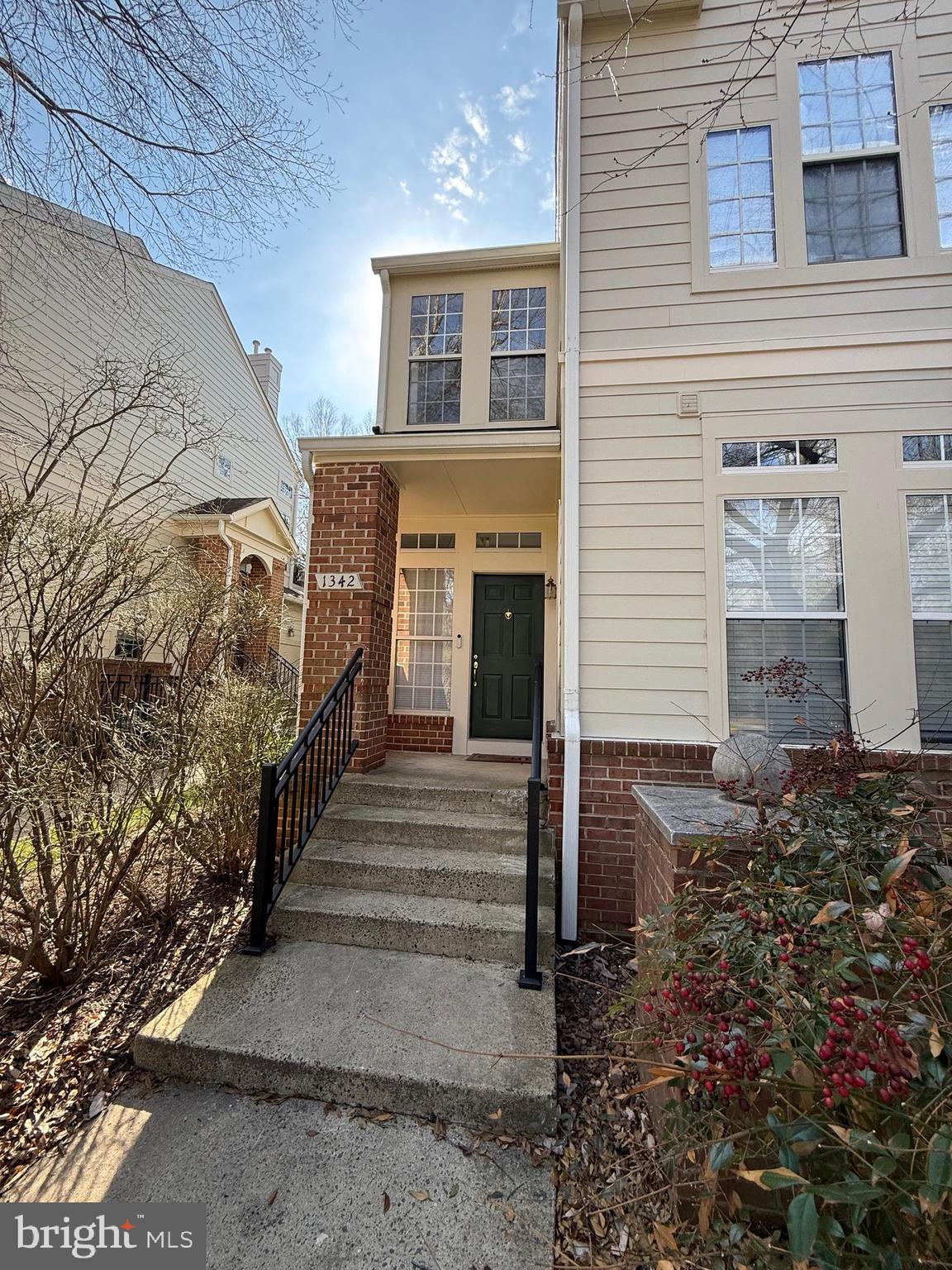 1342 GARDEN WALL CIRCLE 503