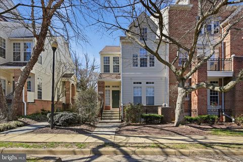 1342 GARDEN WALL CIRCLE 503 RESTON VA 20194