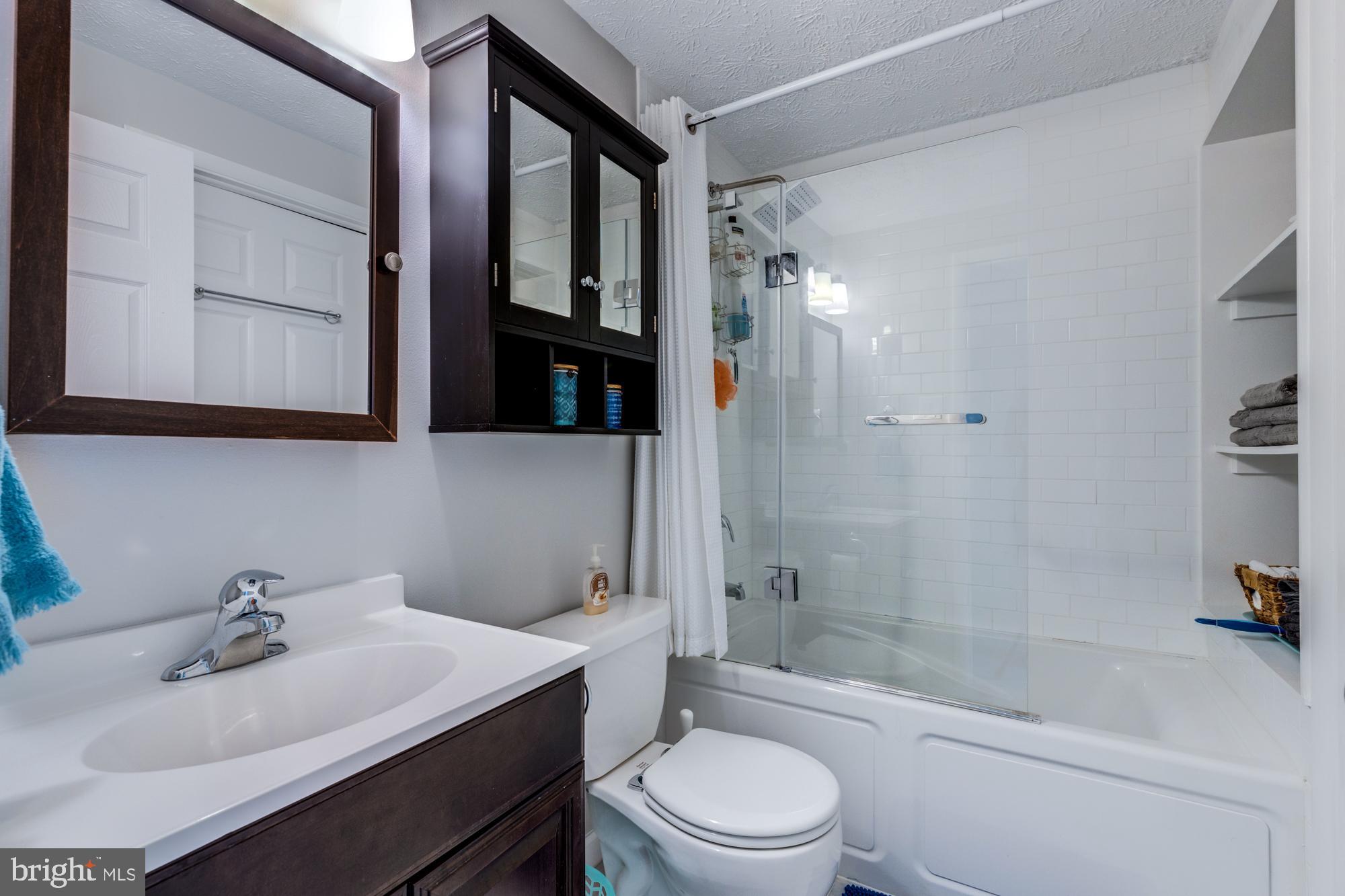 NEWINGTON HEIGHTS - Residential