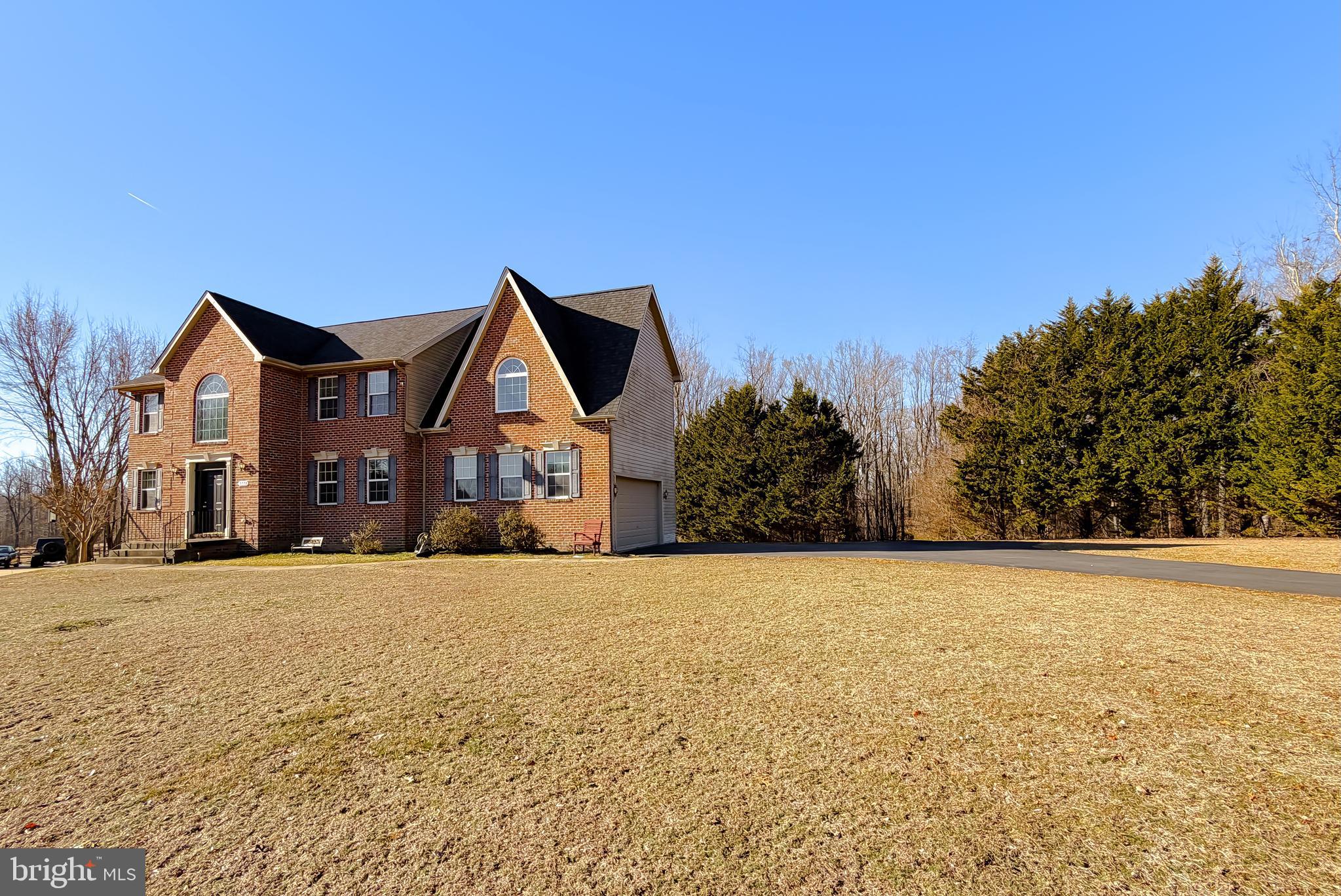 OAKWOOD MANOR - Residential