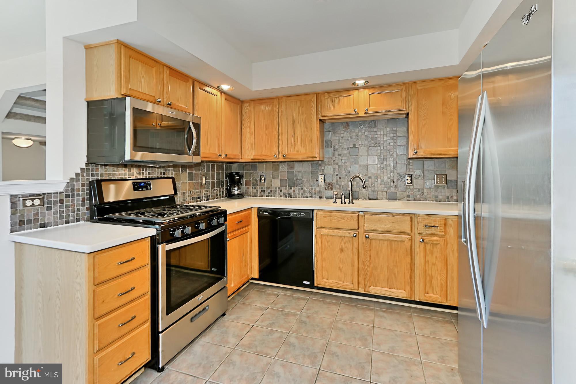 ASHBURN FARM - Residential