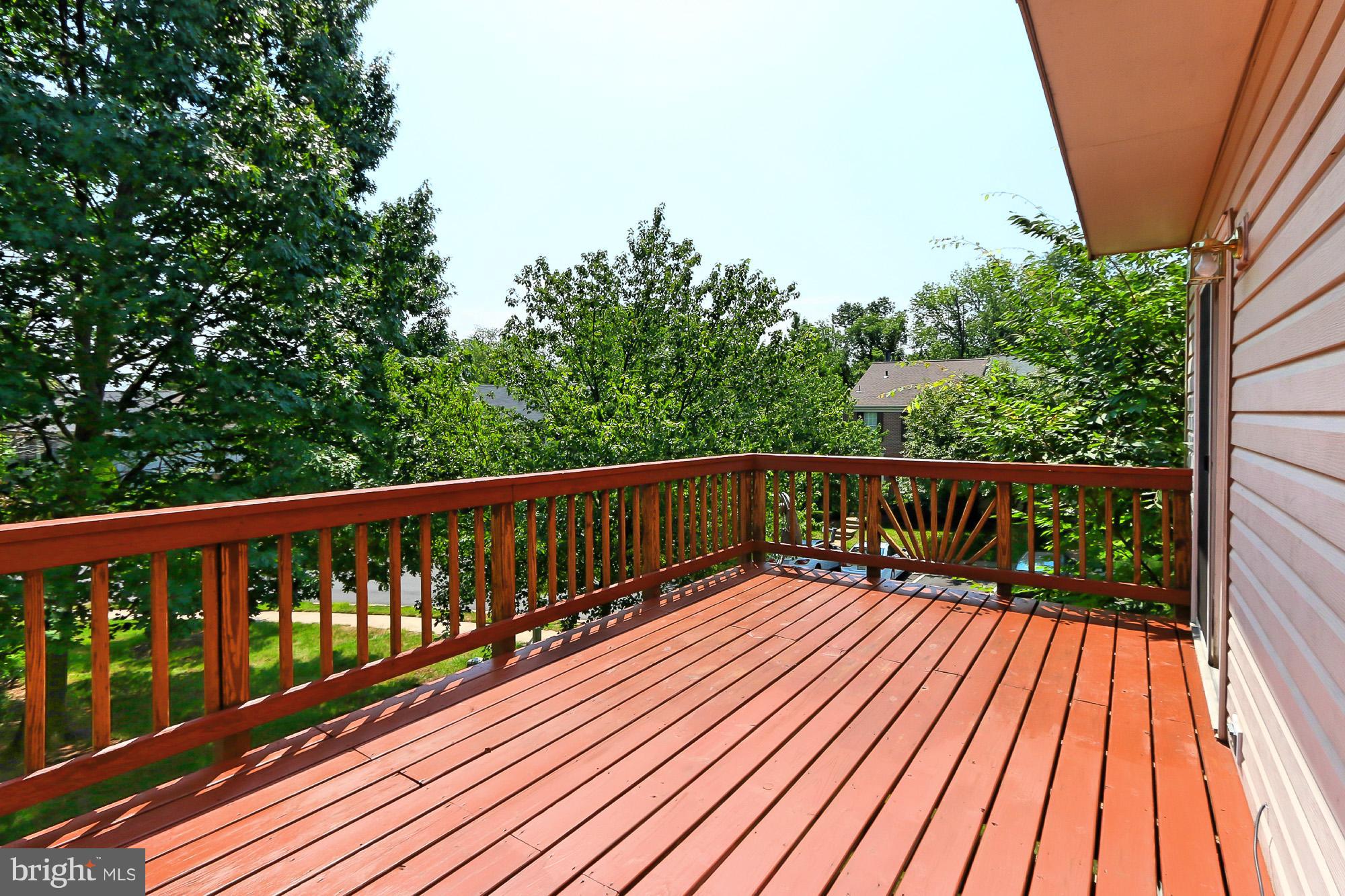 ASHBURN FARM - Residential