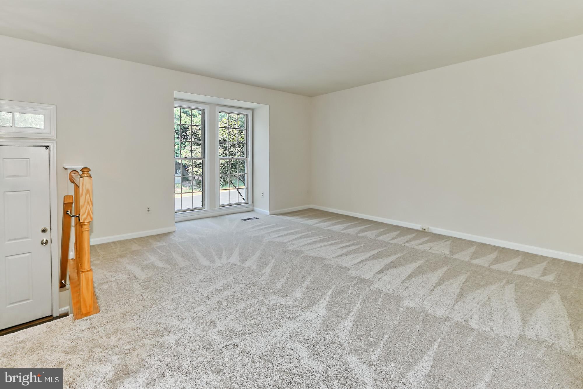 ASHBURN FARM - Residential