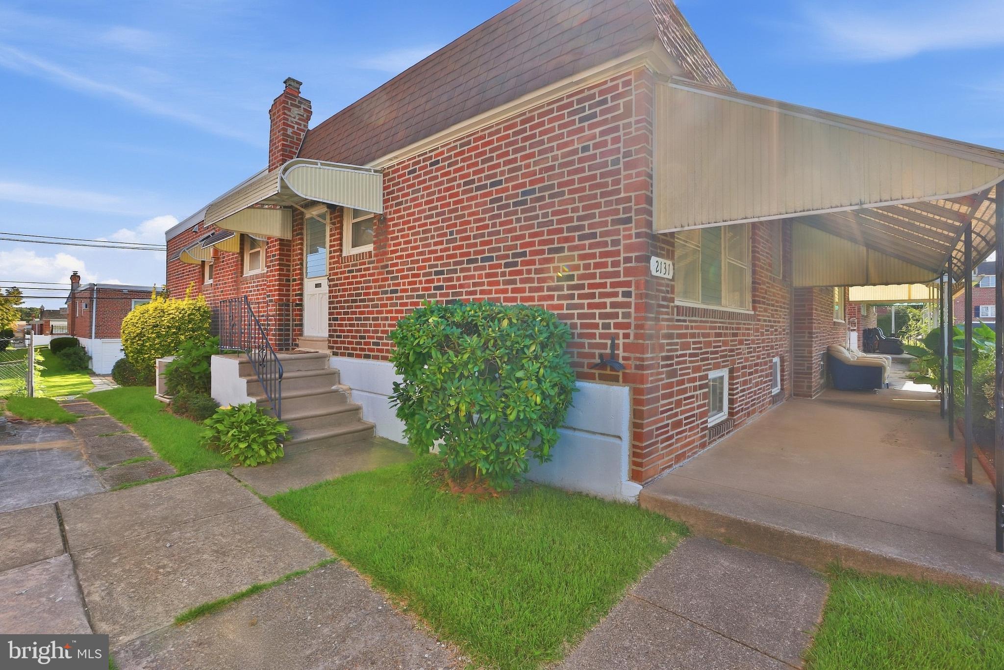 2131 OAKMONT STREET