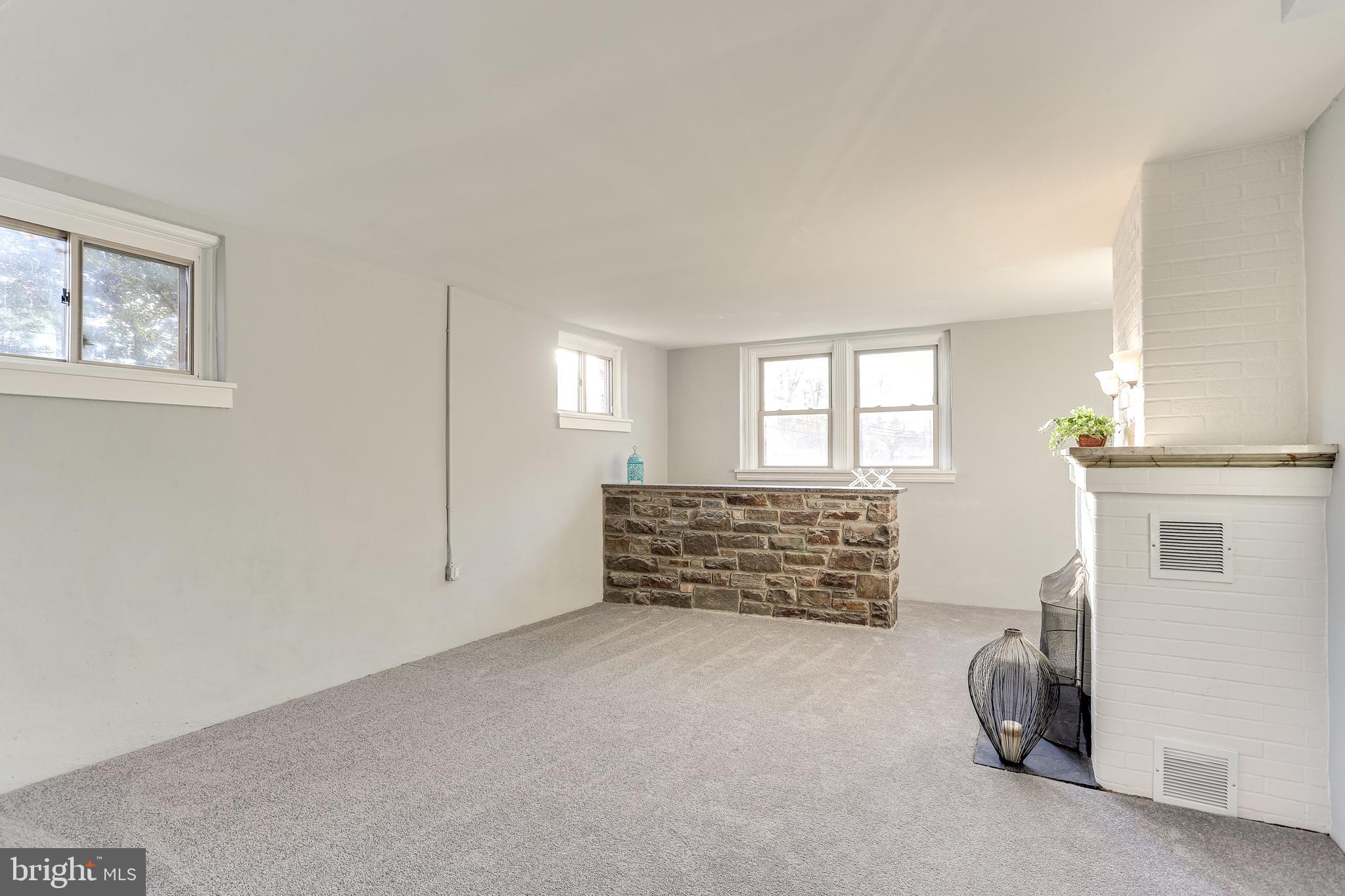 PARKVILLE - Residential