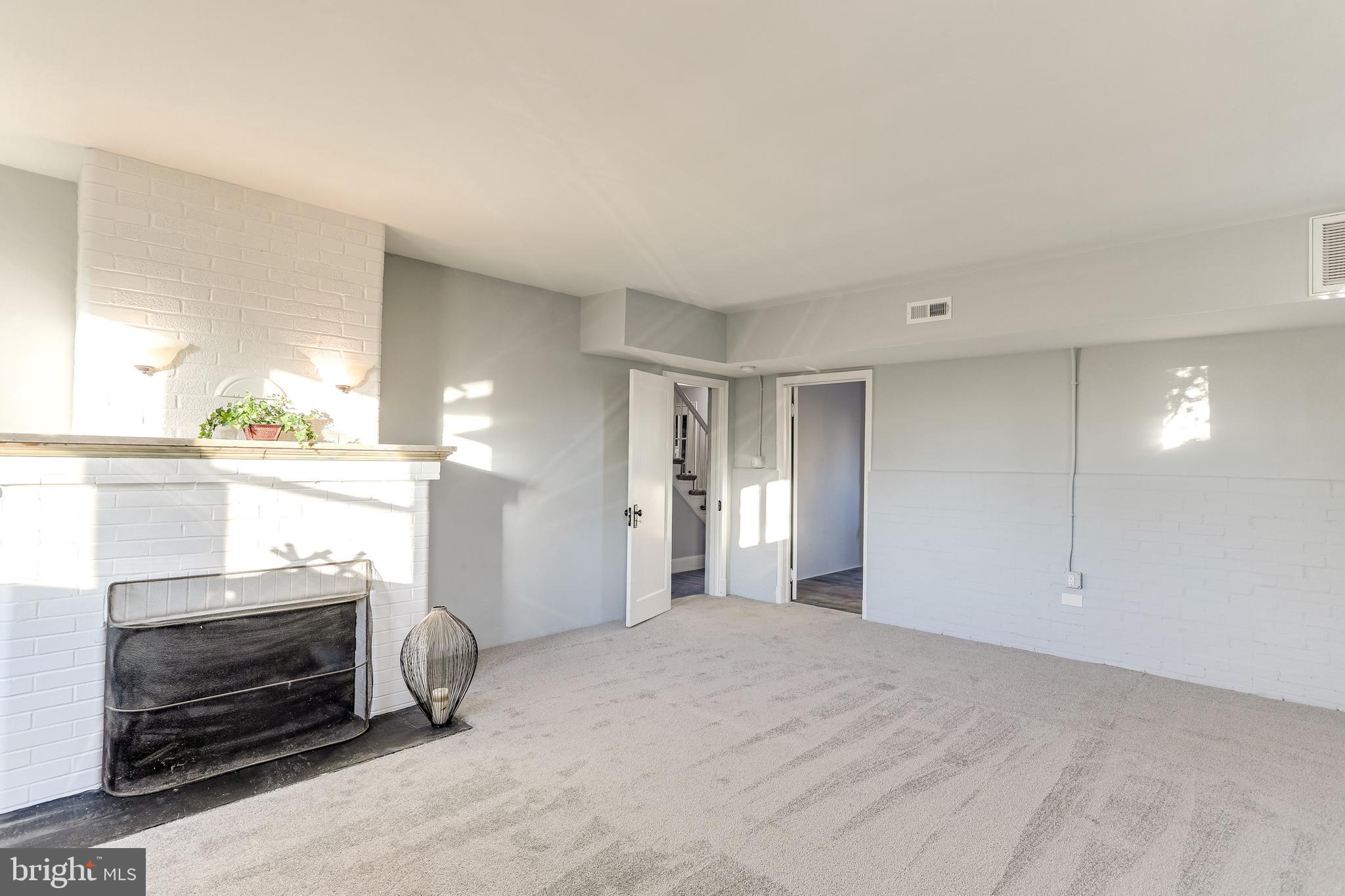 PARKVILLE - Residential