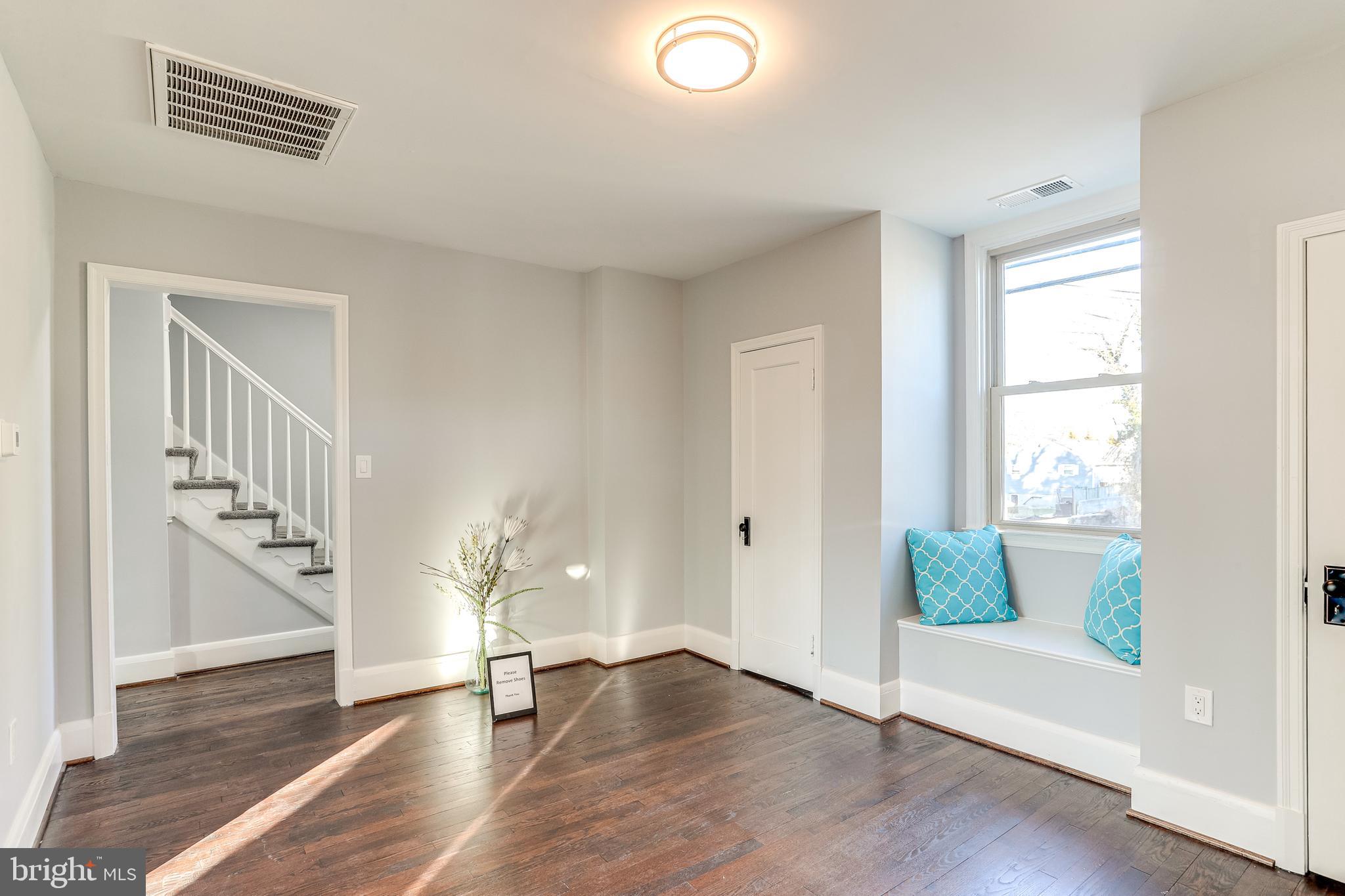 PARKVILLE - Residential