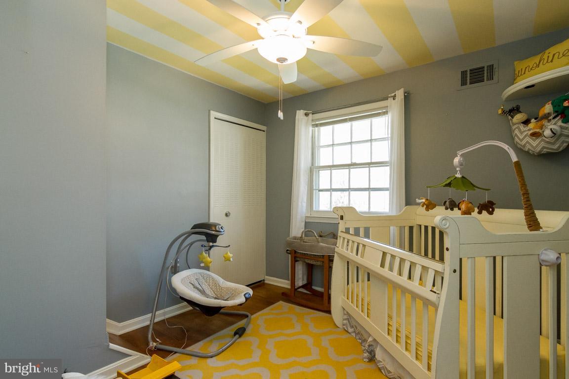 POINT OF WOODS - Residential