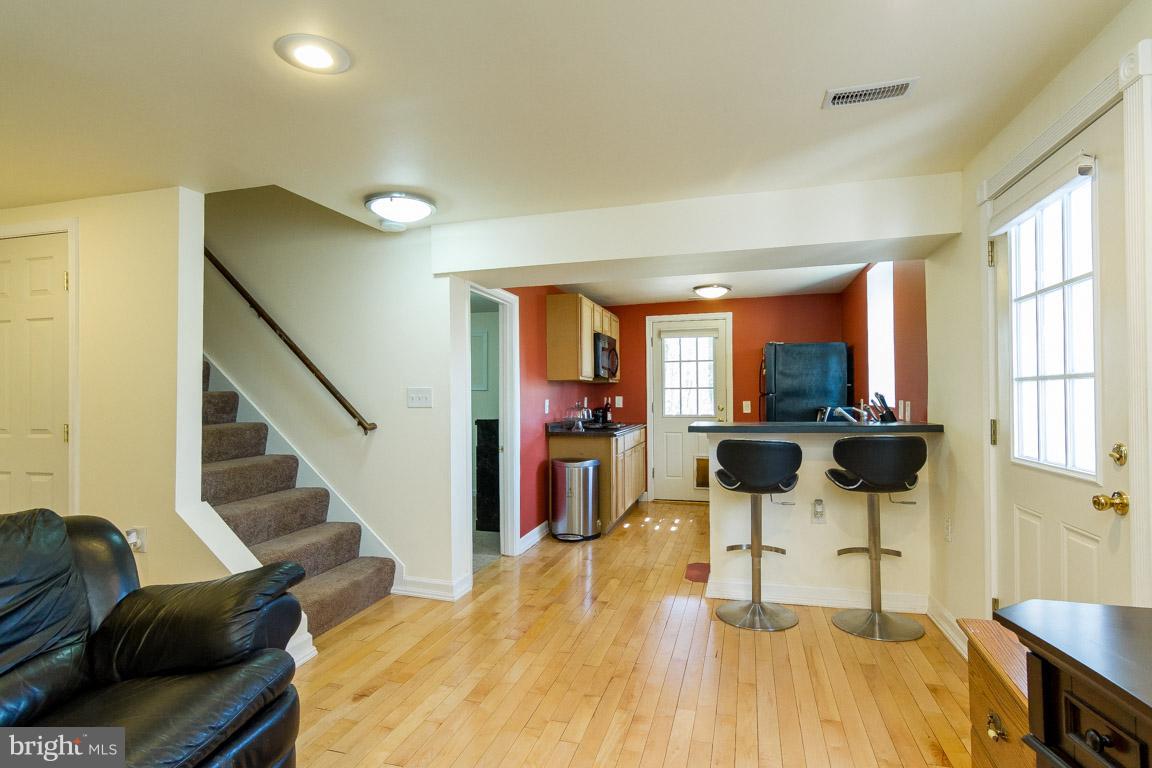 POINT OF WOODS - Residential