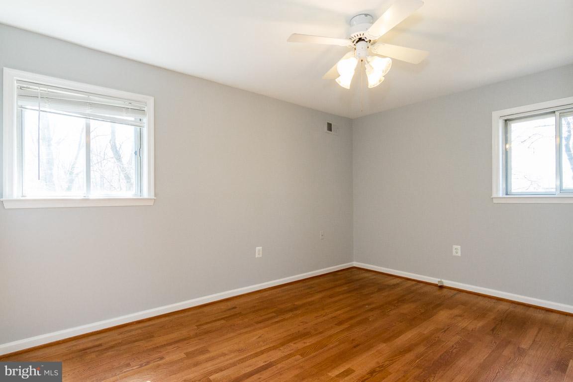 POINT OF WOODS - Residential