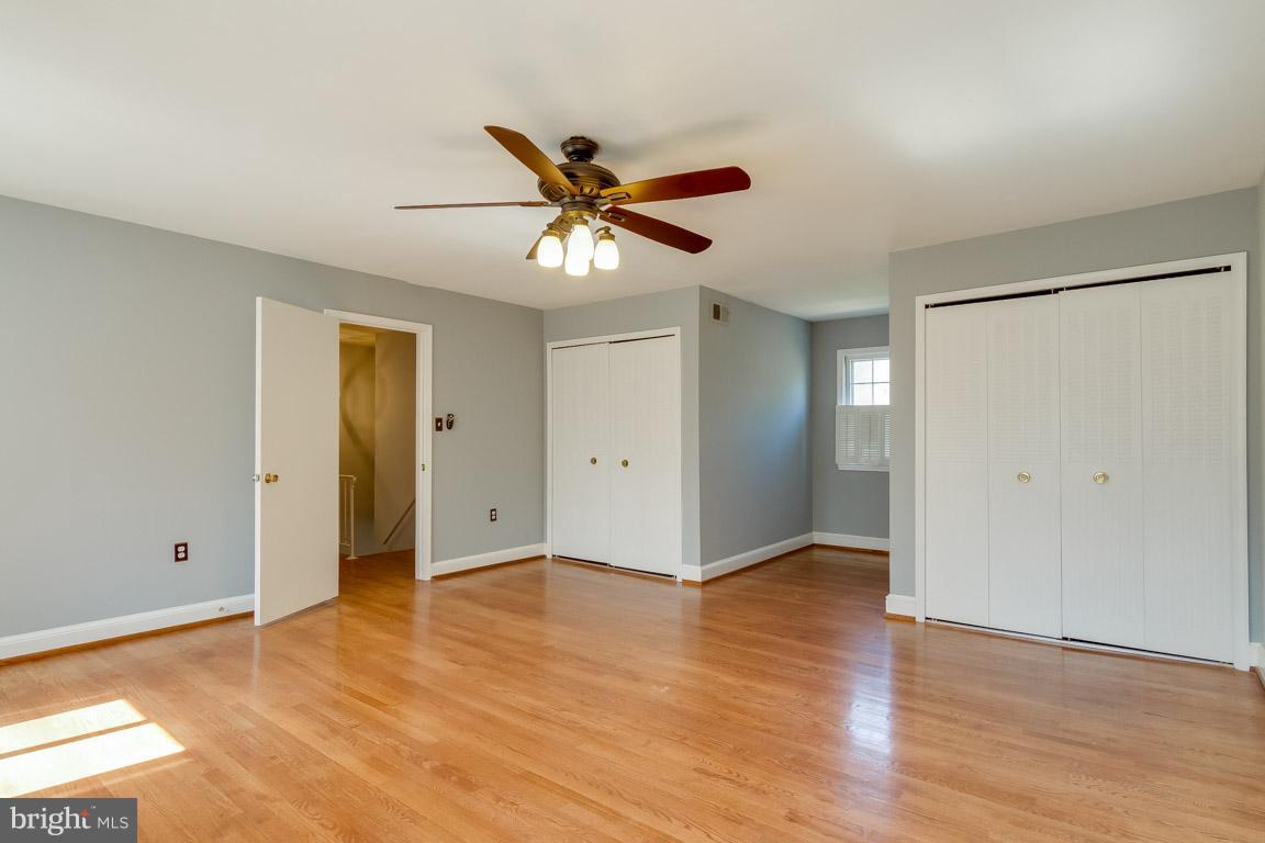 POINT OF WOODS - Residential