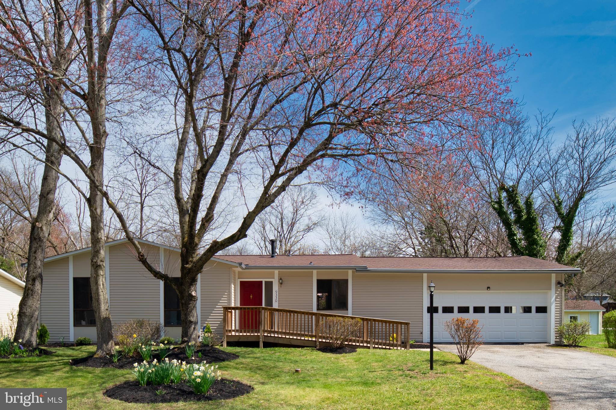 VILLAGE OF OAKLAND MILLS - Residential