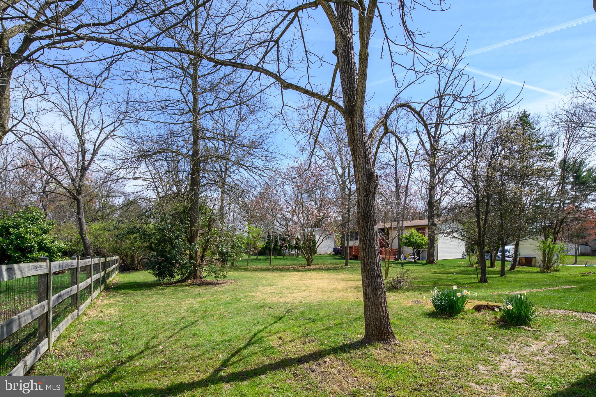 VILLAGE OF OAKLAND MILLS - Residential