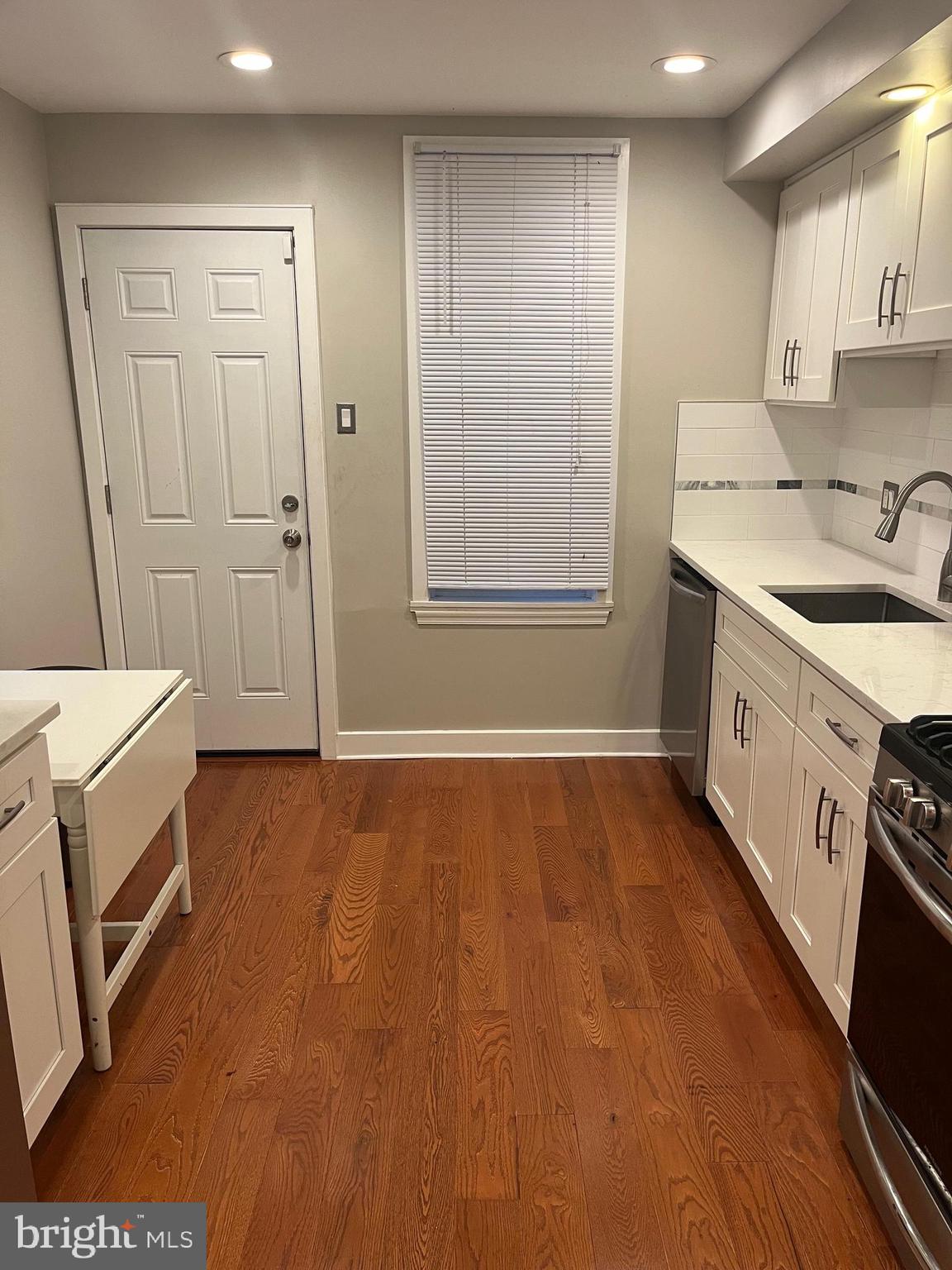 POINT BREEZE - Residential