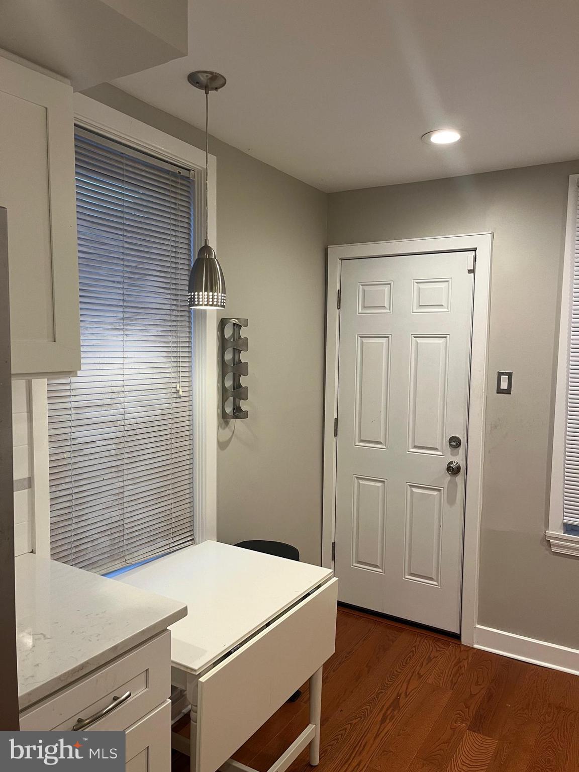 POINT BREEZE - Residential