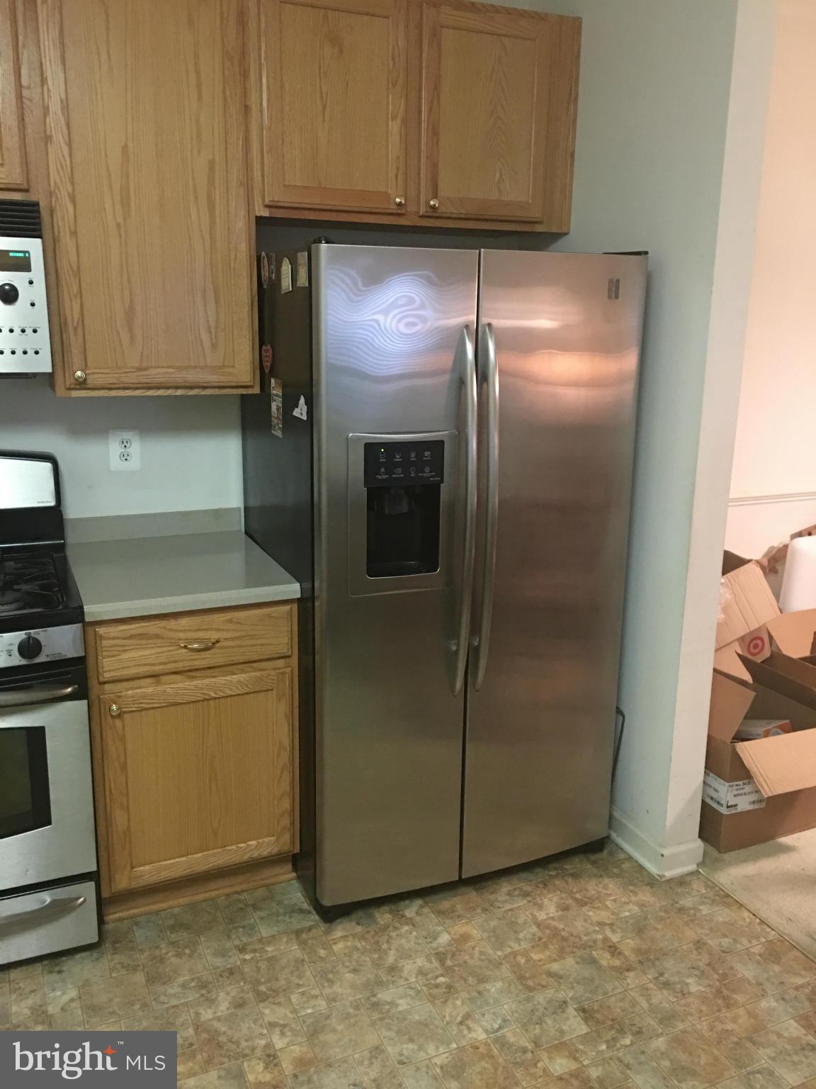 THE POINTE AT REGENT PAR - Residential