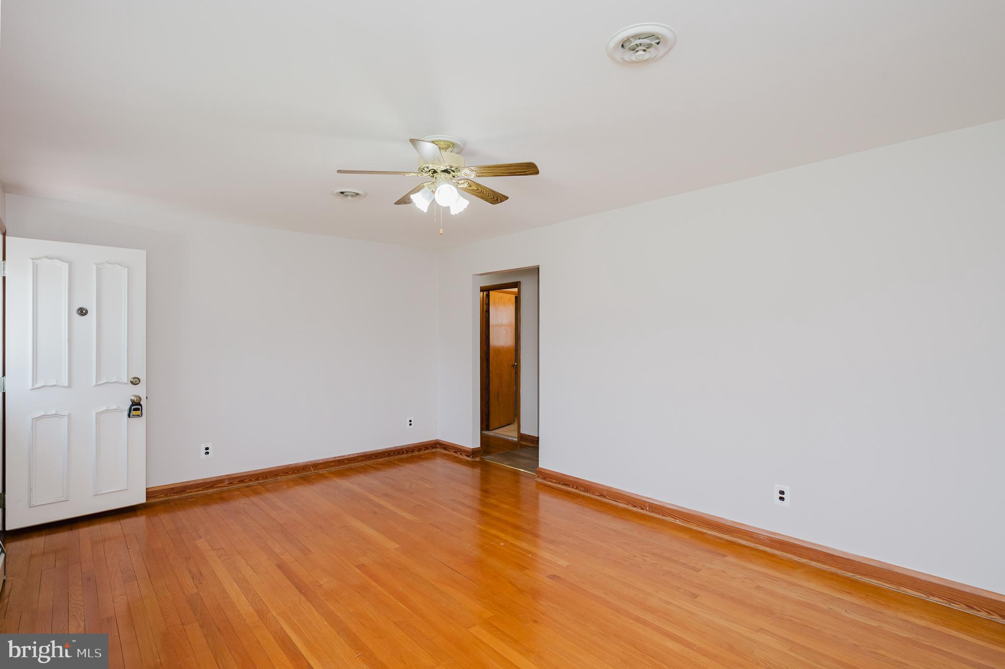 FAIRWOOD HEIGHTS - Residential Lease
