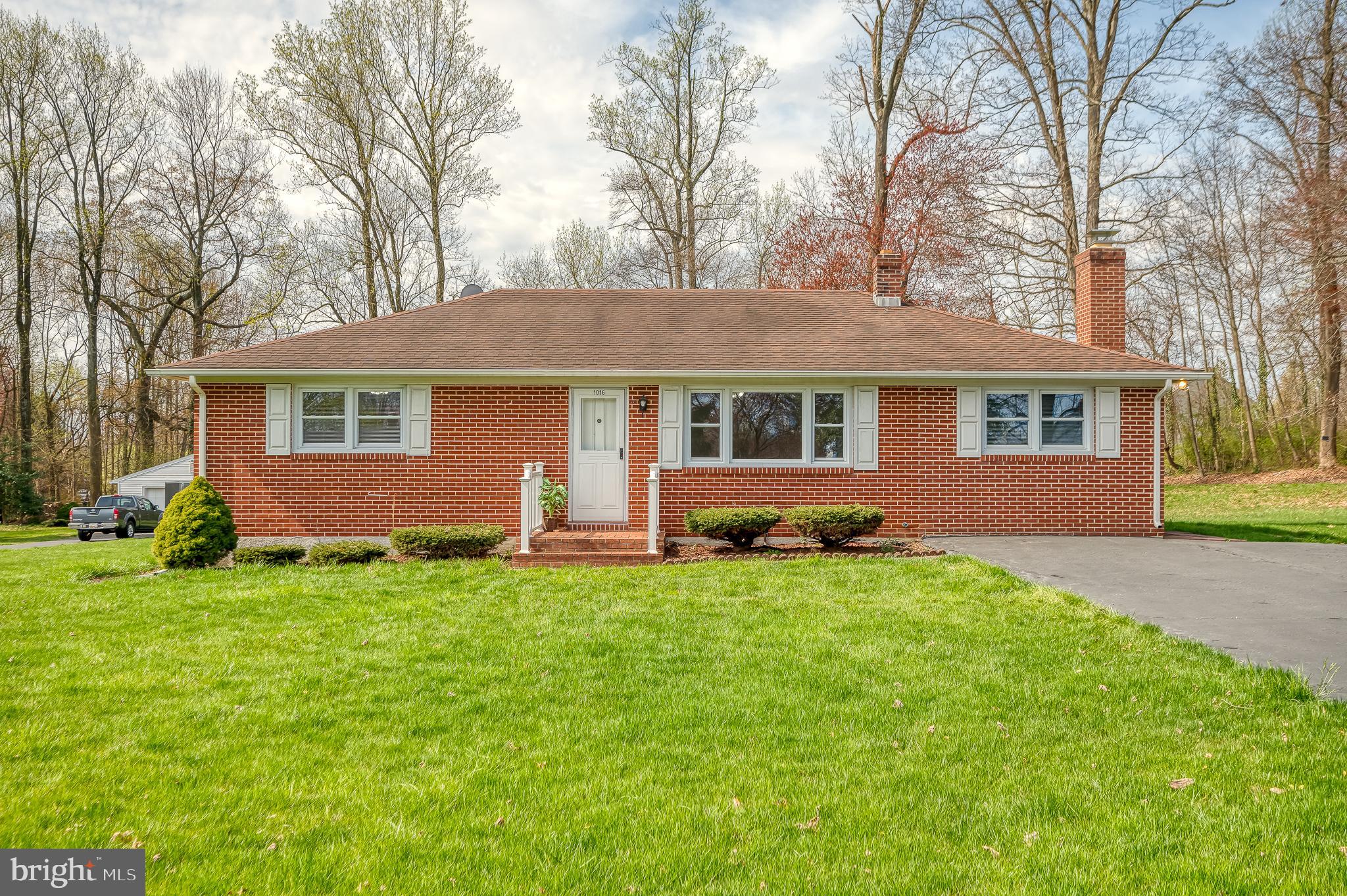 FAIRWOOD HEIGHTS - Residential Lease
