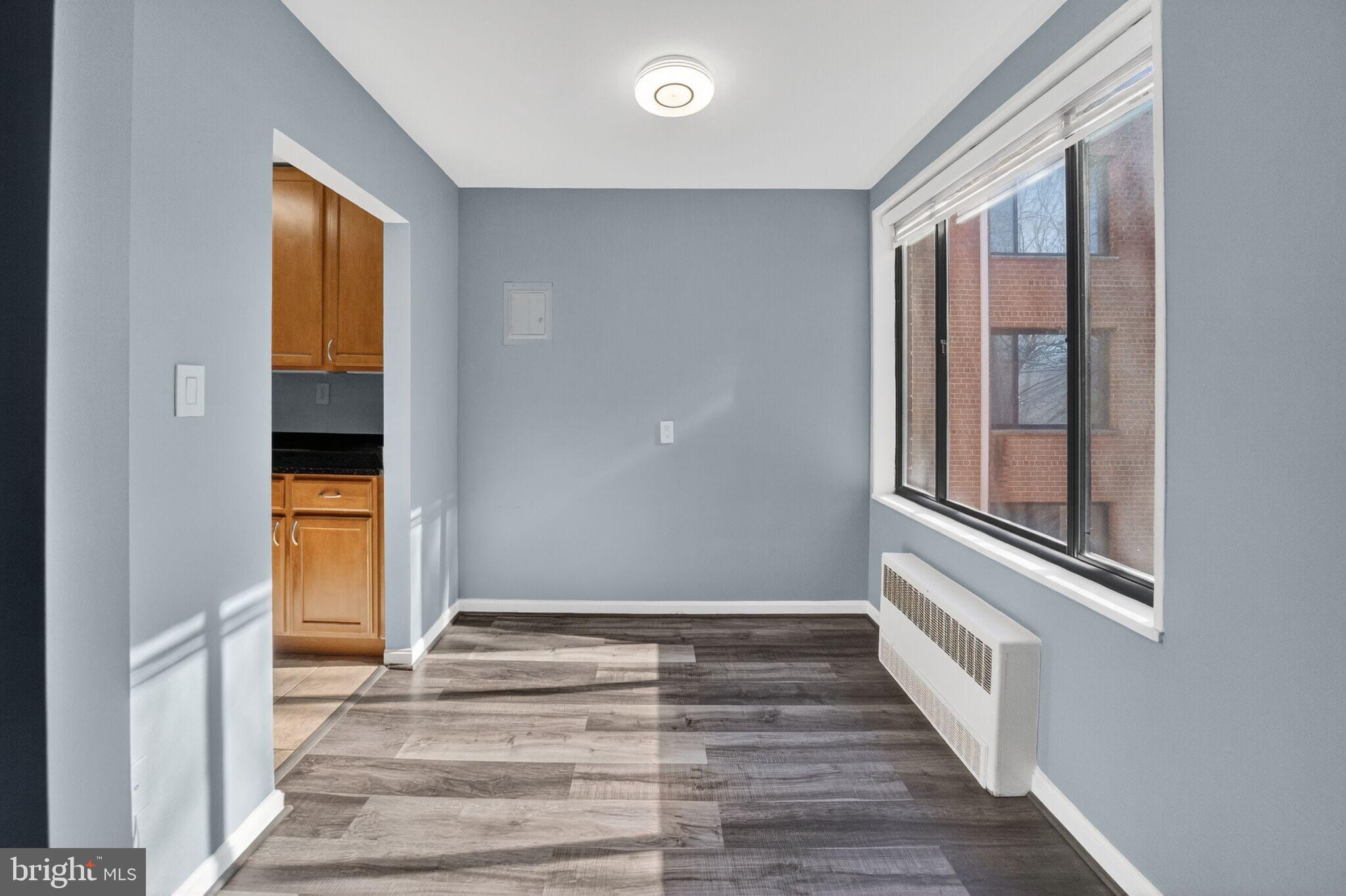 5112 MACARTHUR BOULEVARD NW 209