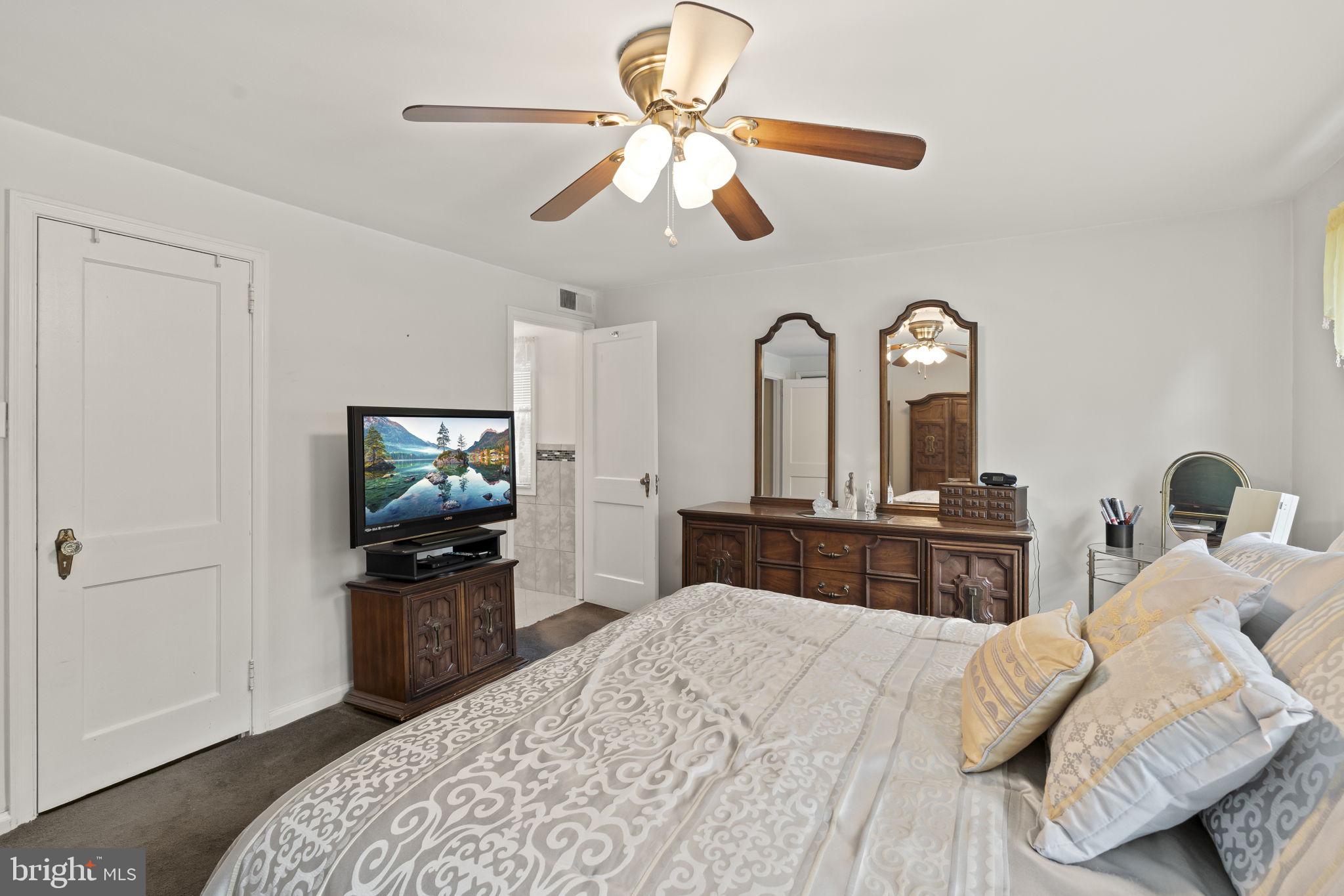 MAYFAIR - Residential