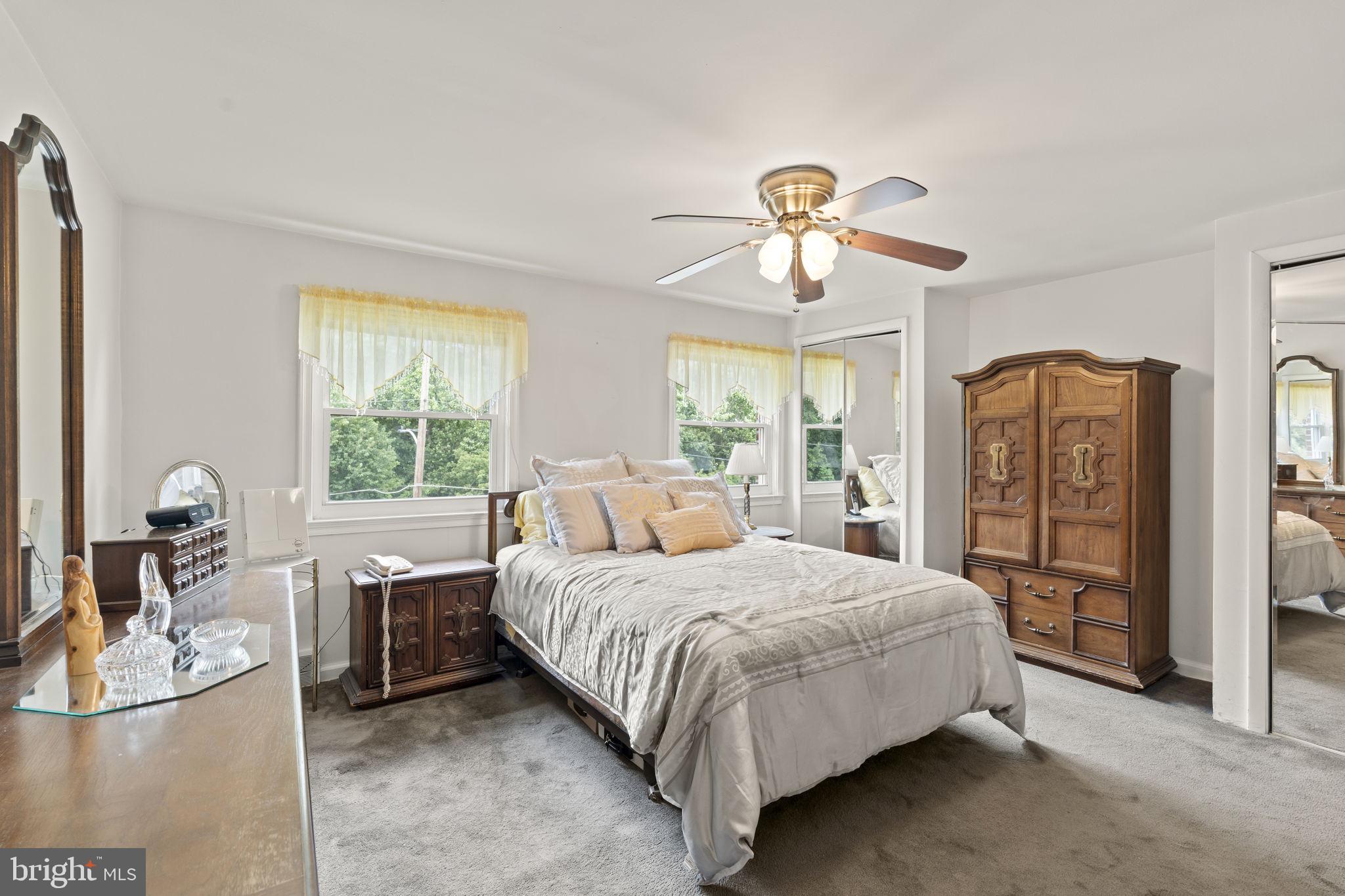 MAYFAIR - Residential