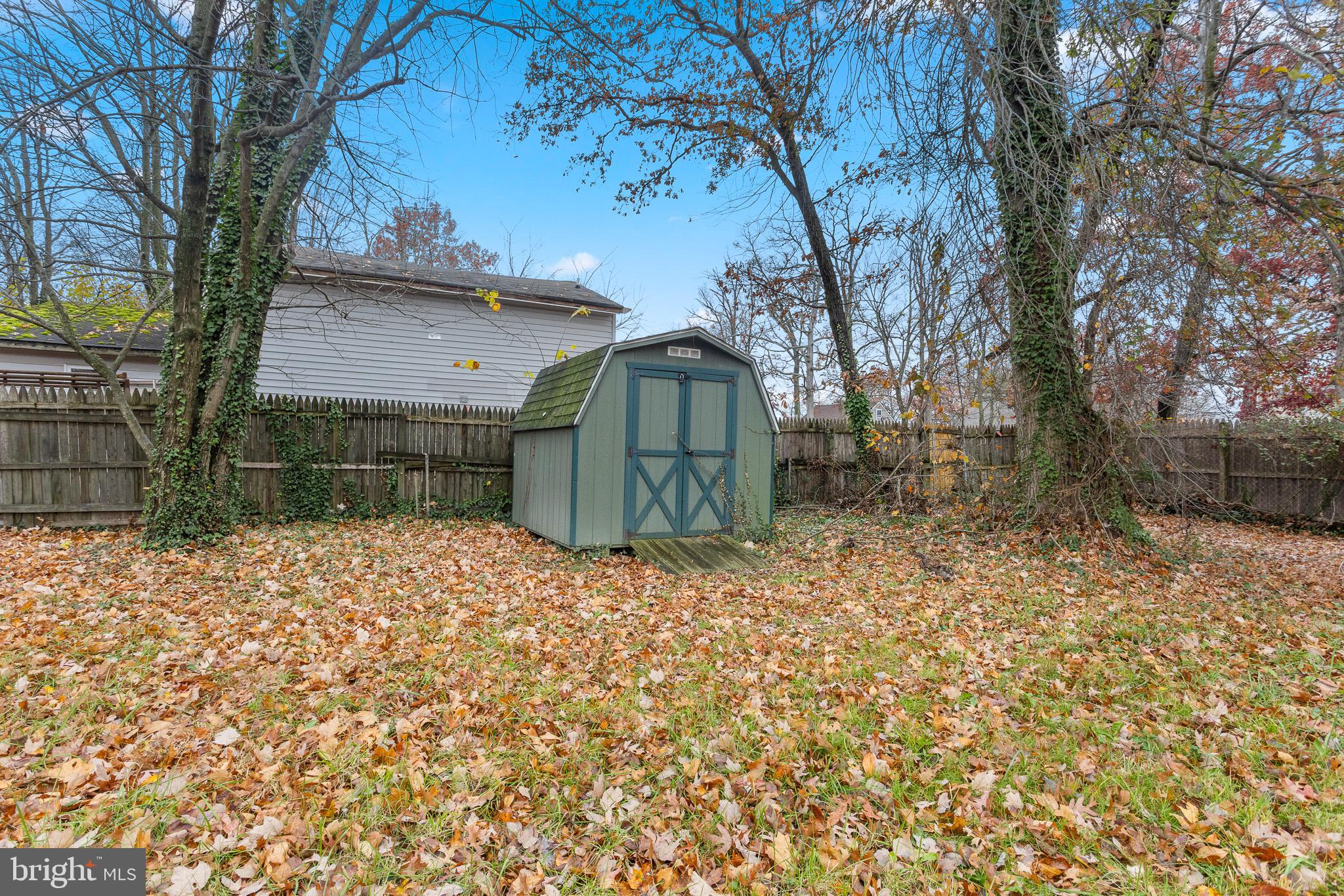 FORT WASHINGTON - Residential