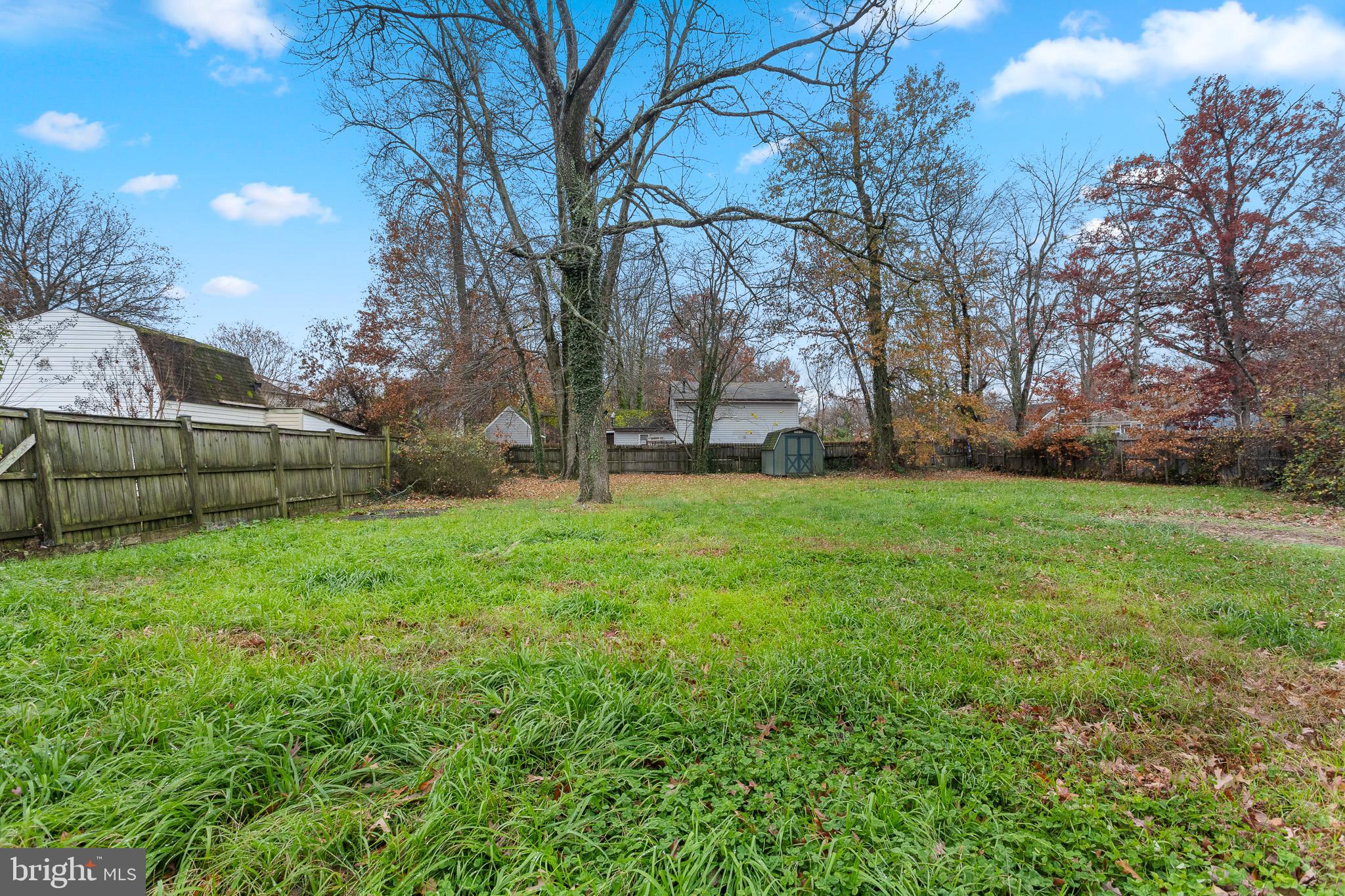 FORT WASHINGTON - Residential
