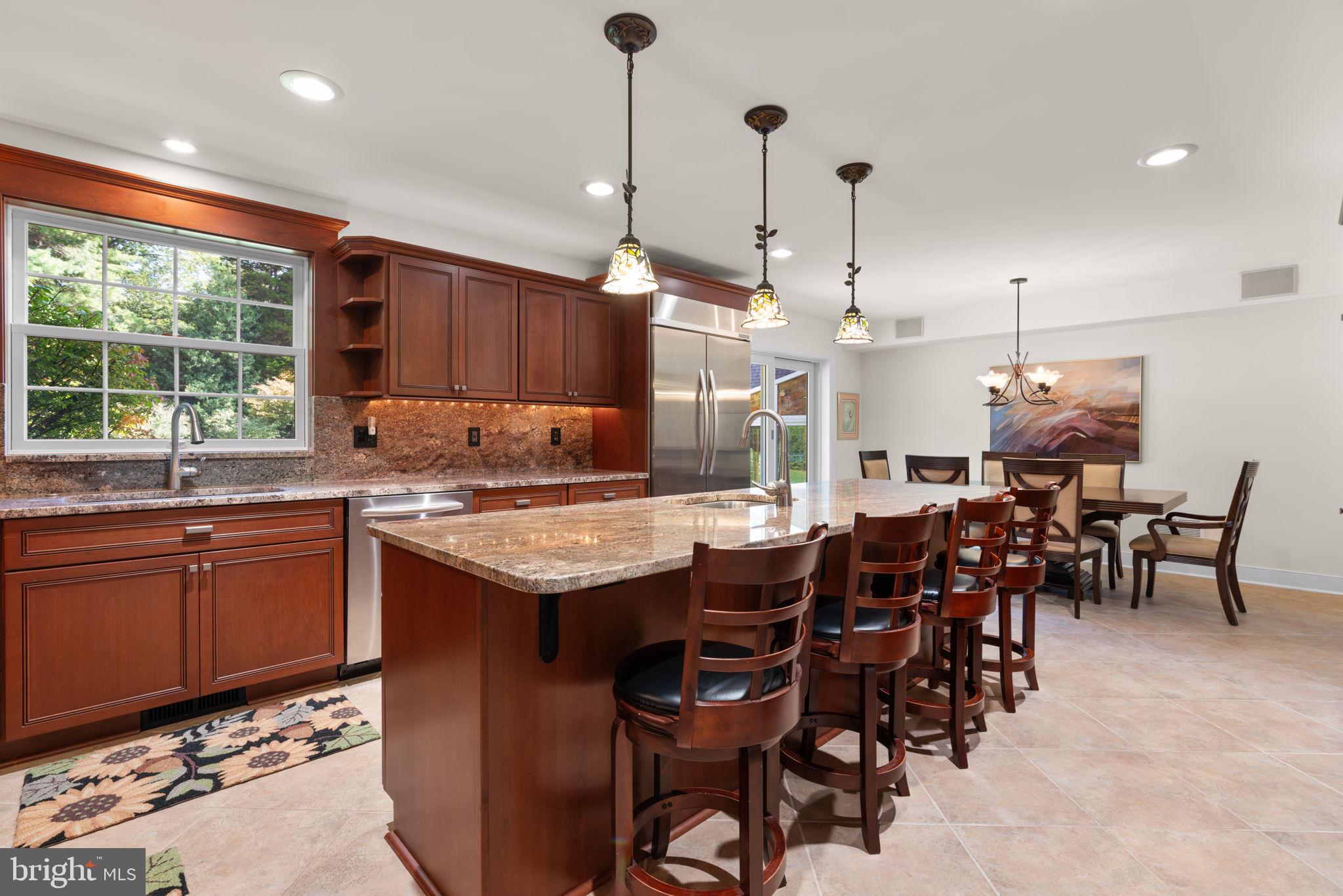 ANCIENT OAK - Residential